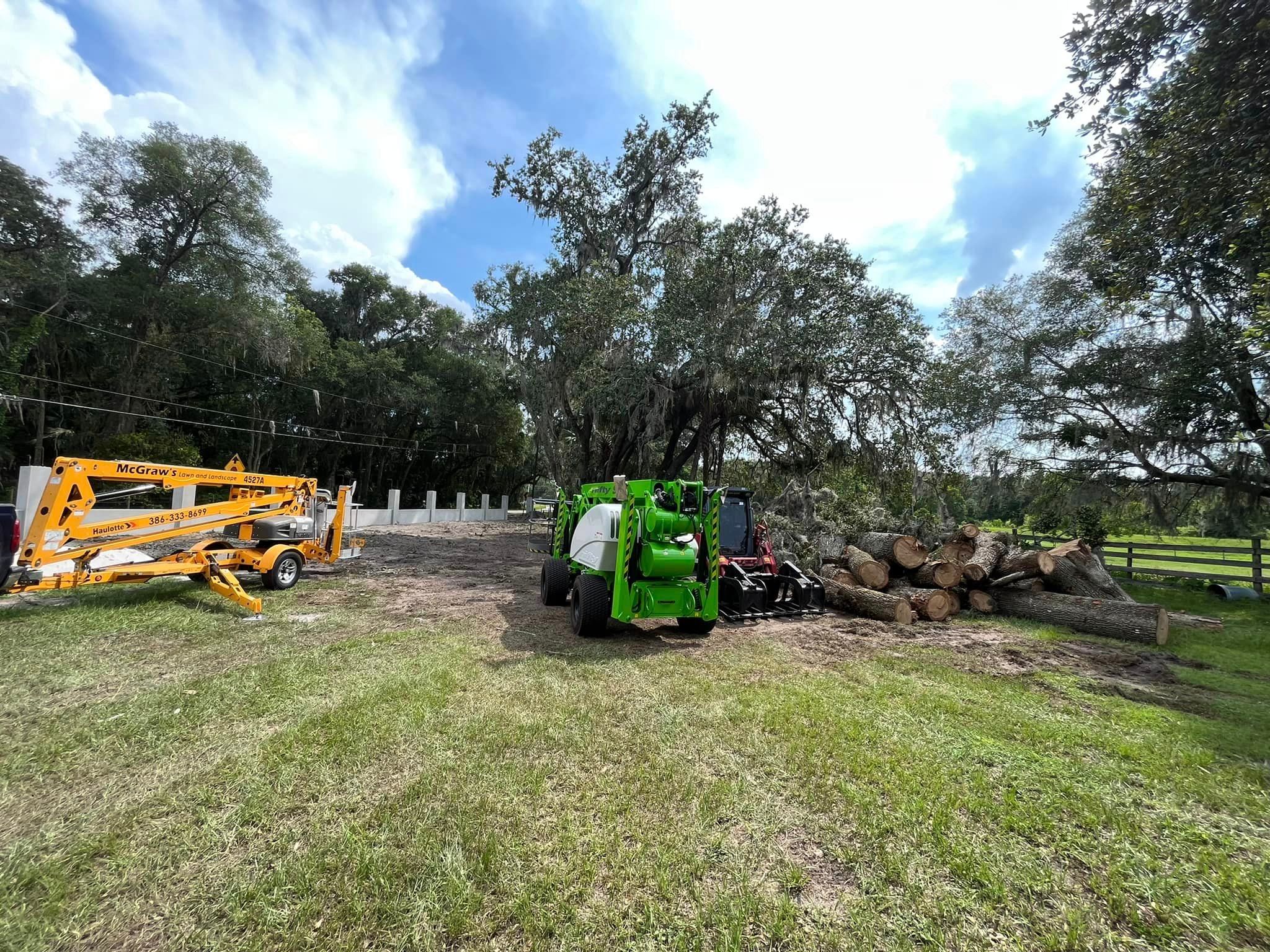  for McGraw’s Lawn and Tree Service in DeLand, FL