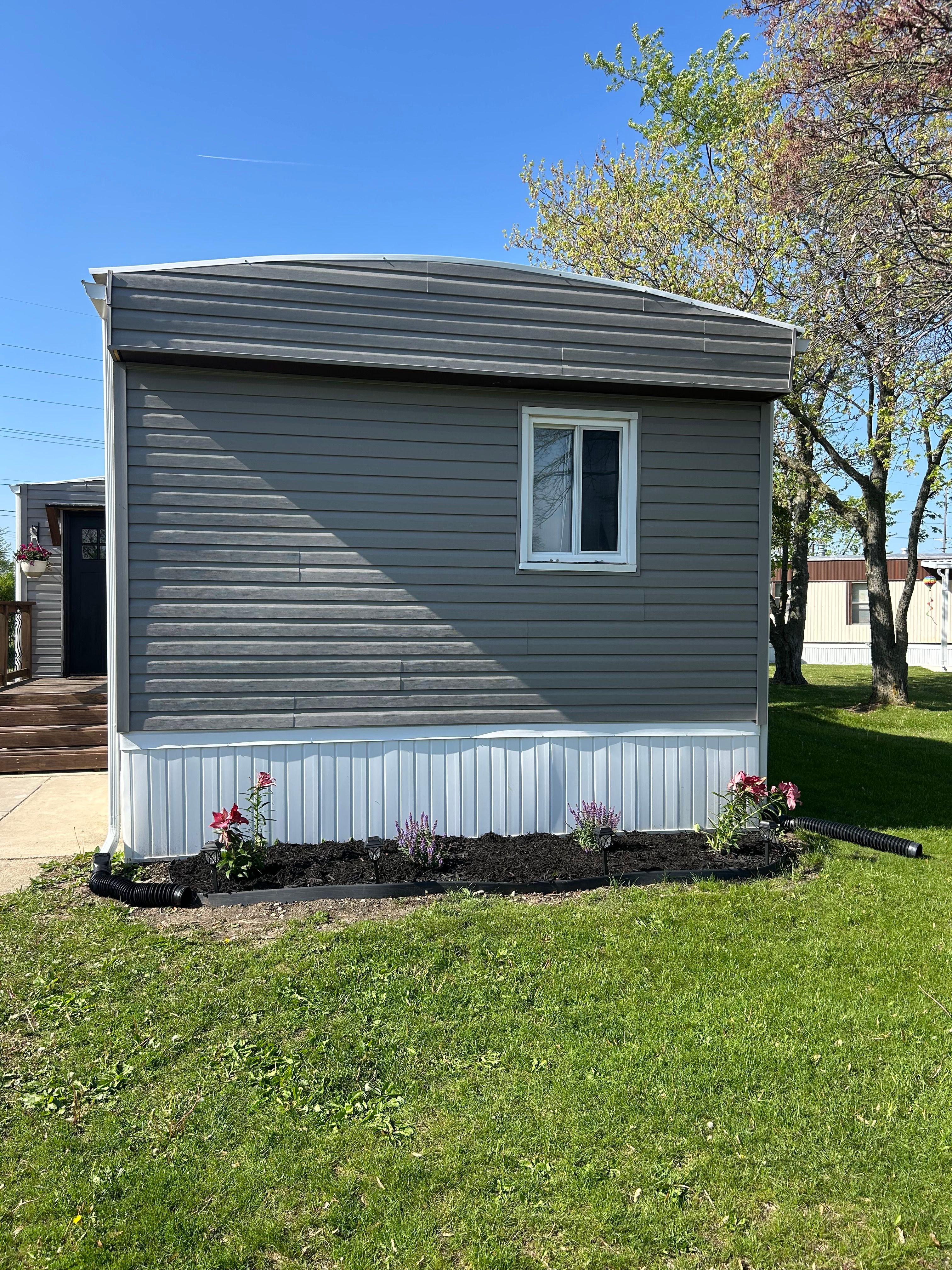  for Ed's Home Improvement in Bluffton, OH