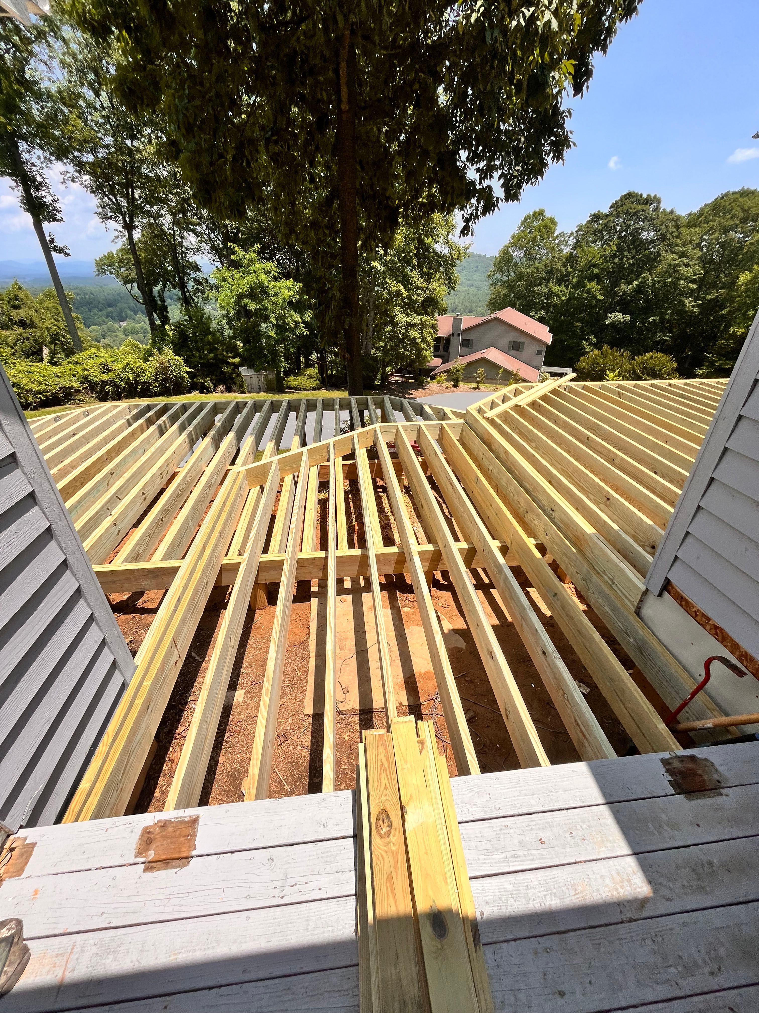  for Karnezis Construction in Candler, NC
