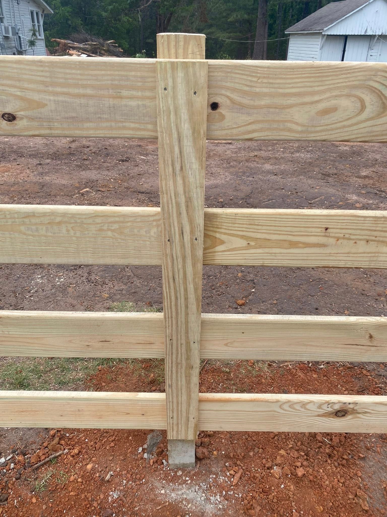 All Photos for Aguilar Fencing and Gates LLC in Longview, Texas