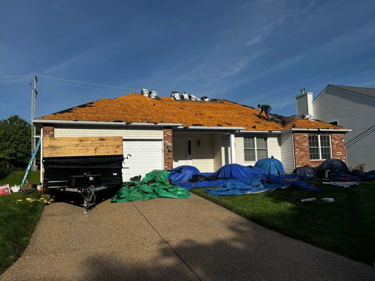  for Lookup Roofing LLC in O'Fallon, MO