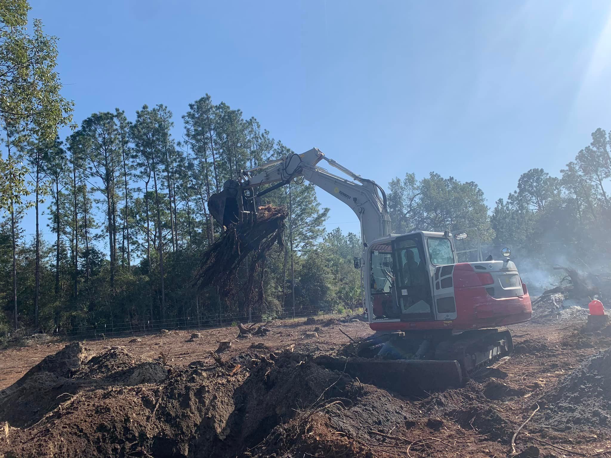 Excavating Company for CJ Dirtwork in Crescent City, FL