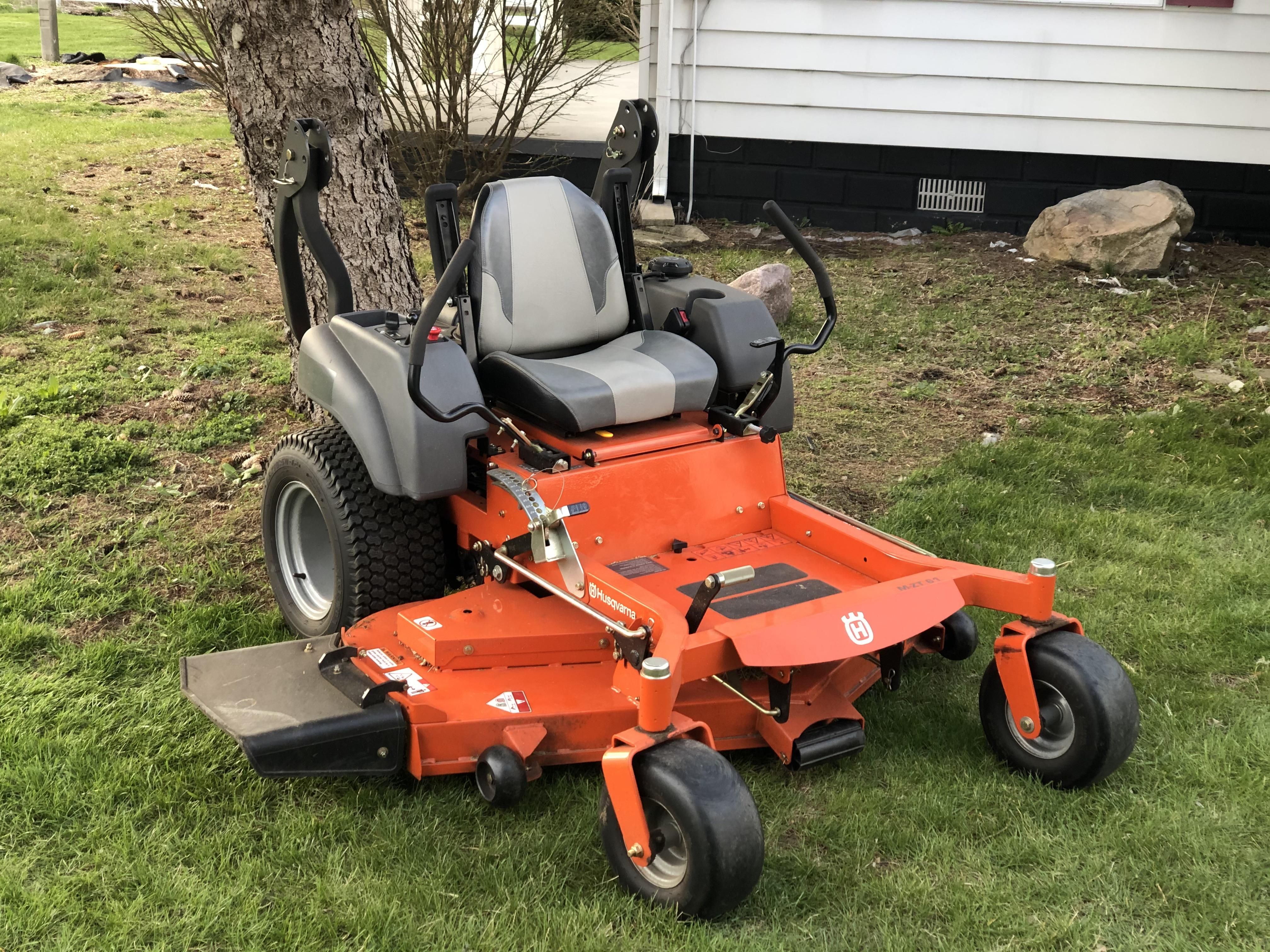 Spring and Fall Clean Ups for Lake Huron Lawns in Lexington, MI