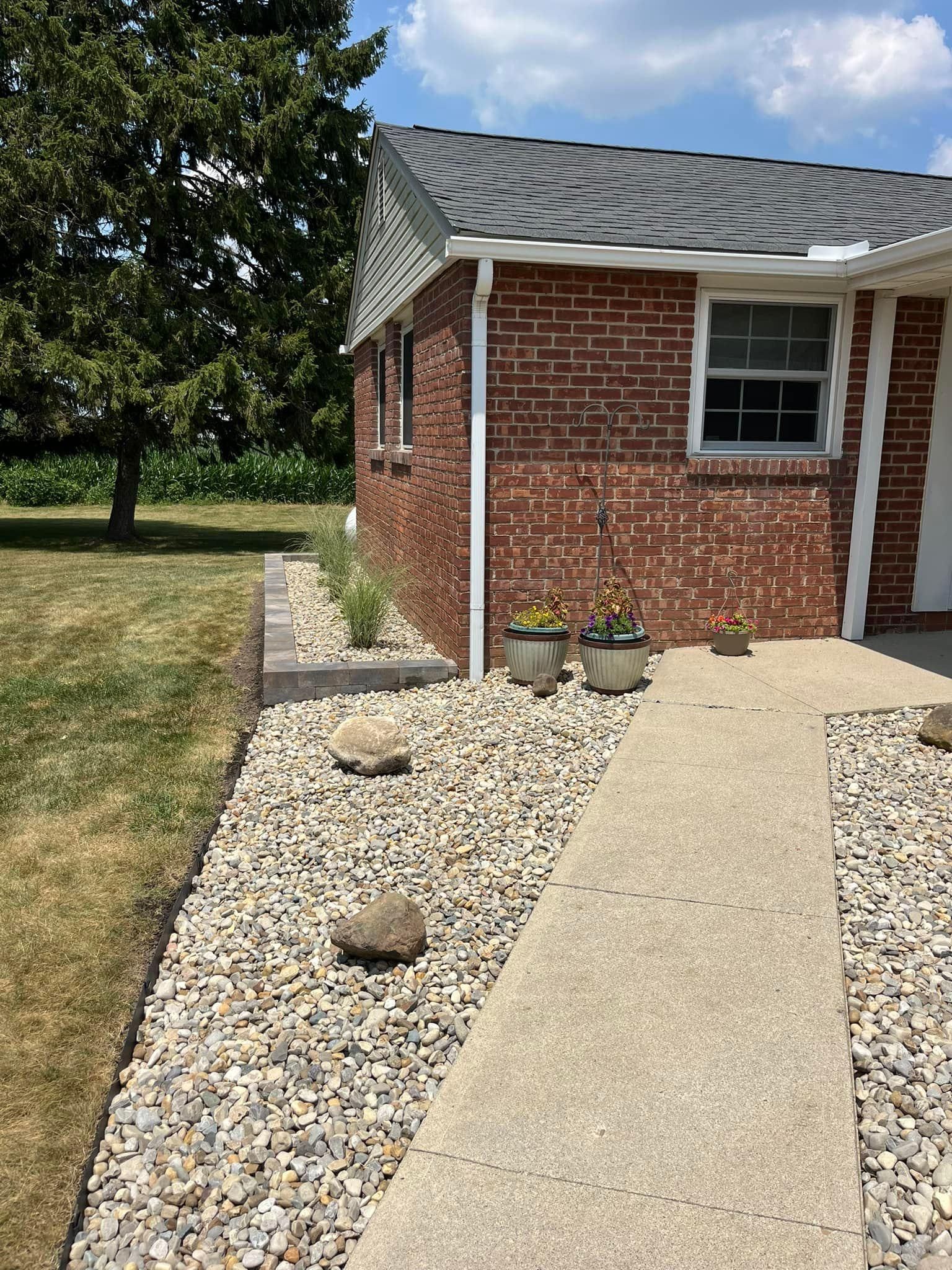  for Higgins landscaping LLC in West Jefferson, OH