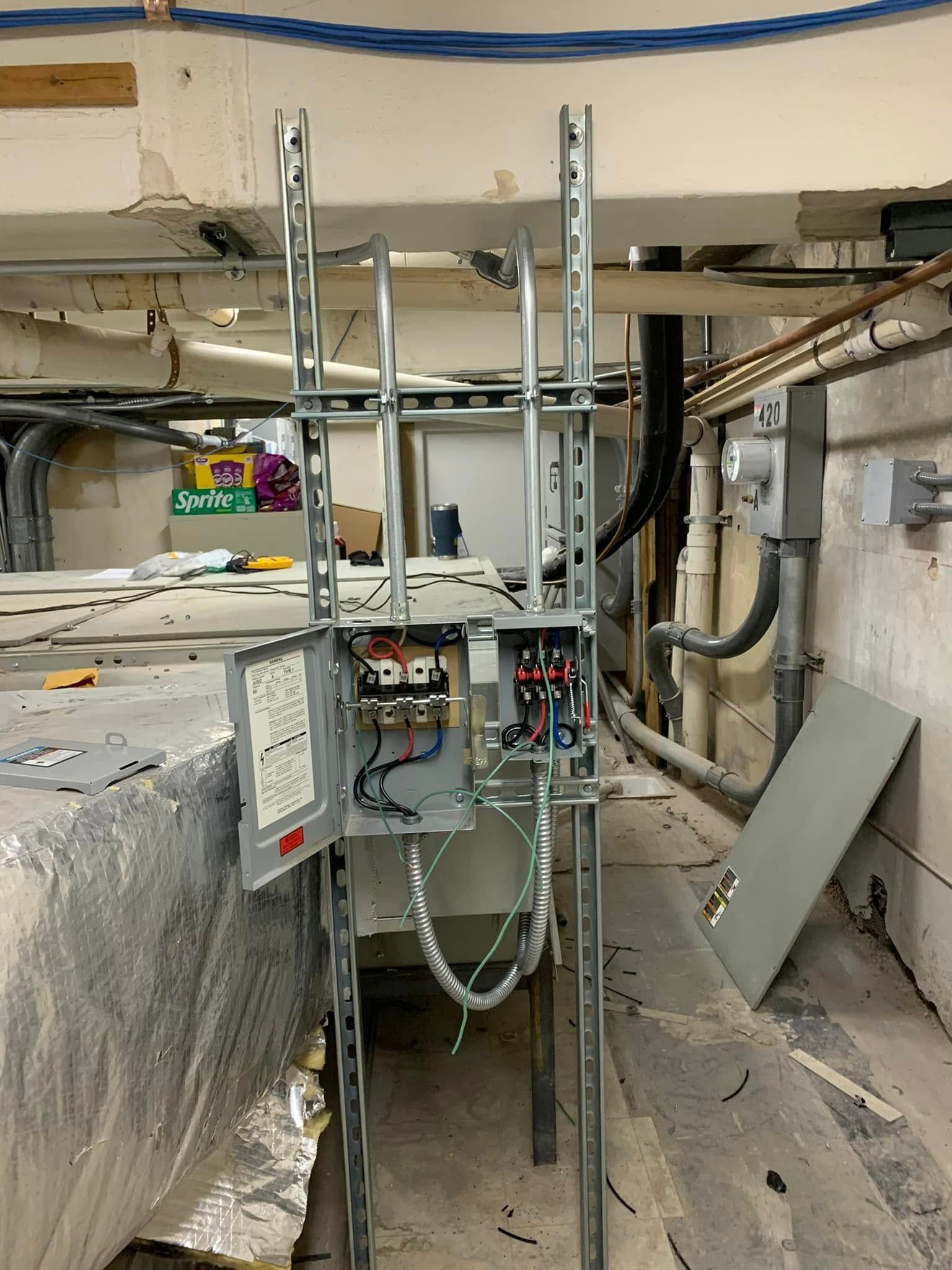  for MR Top Quality Electric in El Paso, TX