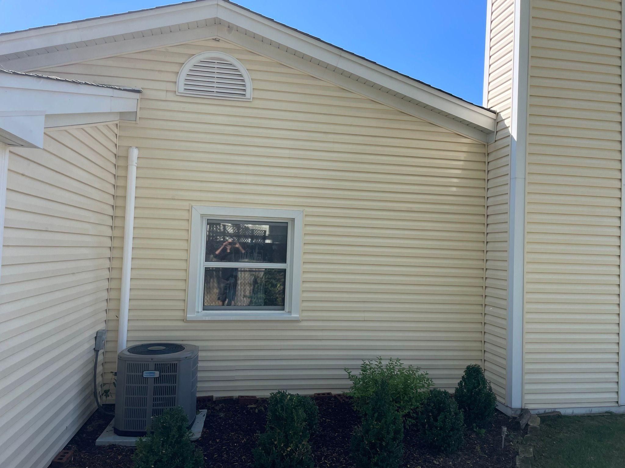 Home Softwash for J&J Power Washing and Gutter Cleaning in Geneva, IL