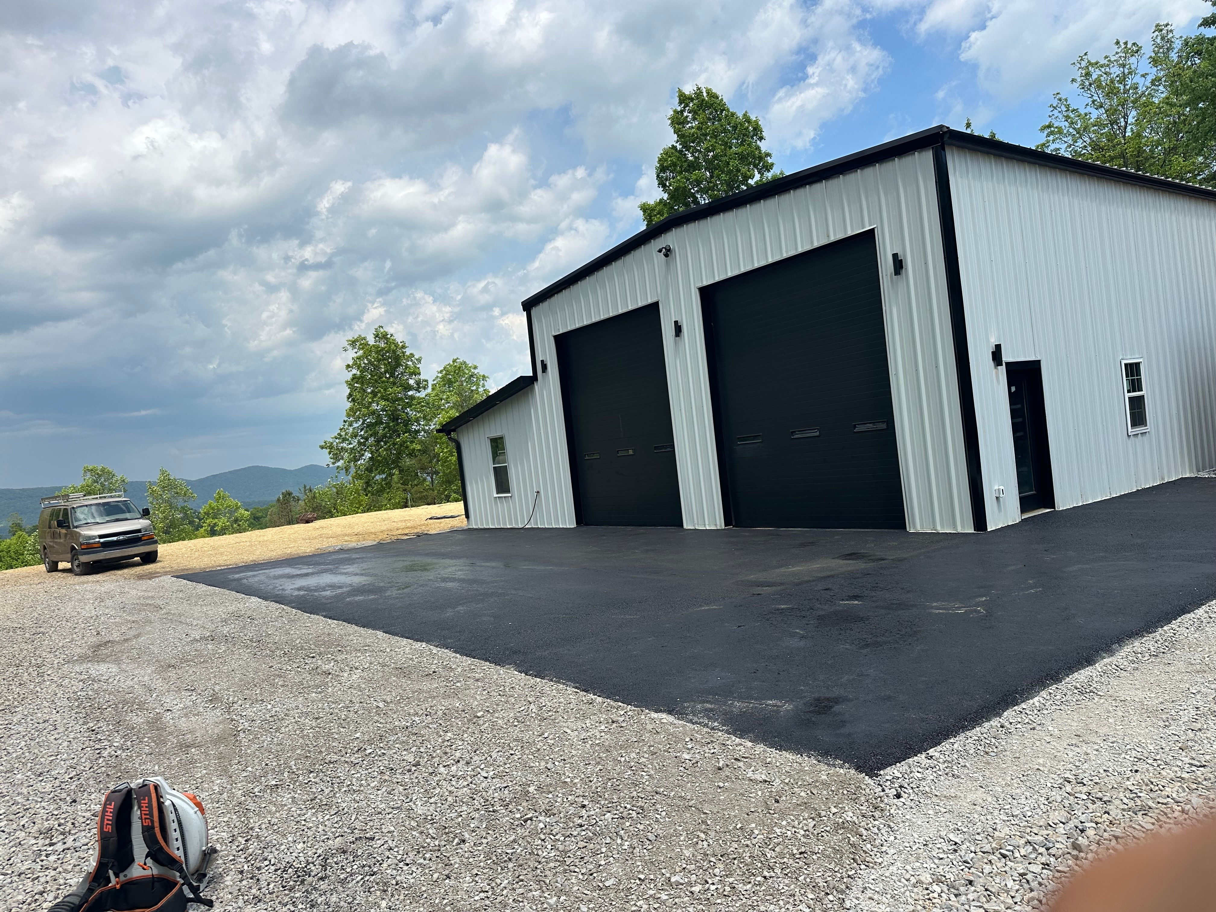  for Metzler Paving and Sealcoating LLC in Jacksboro, TN