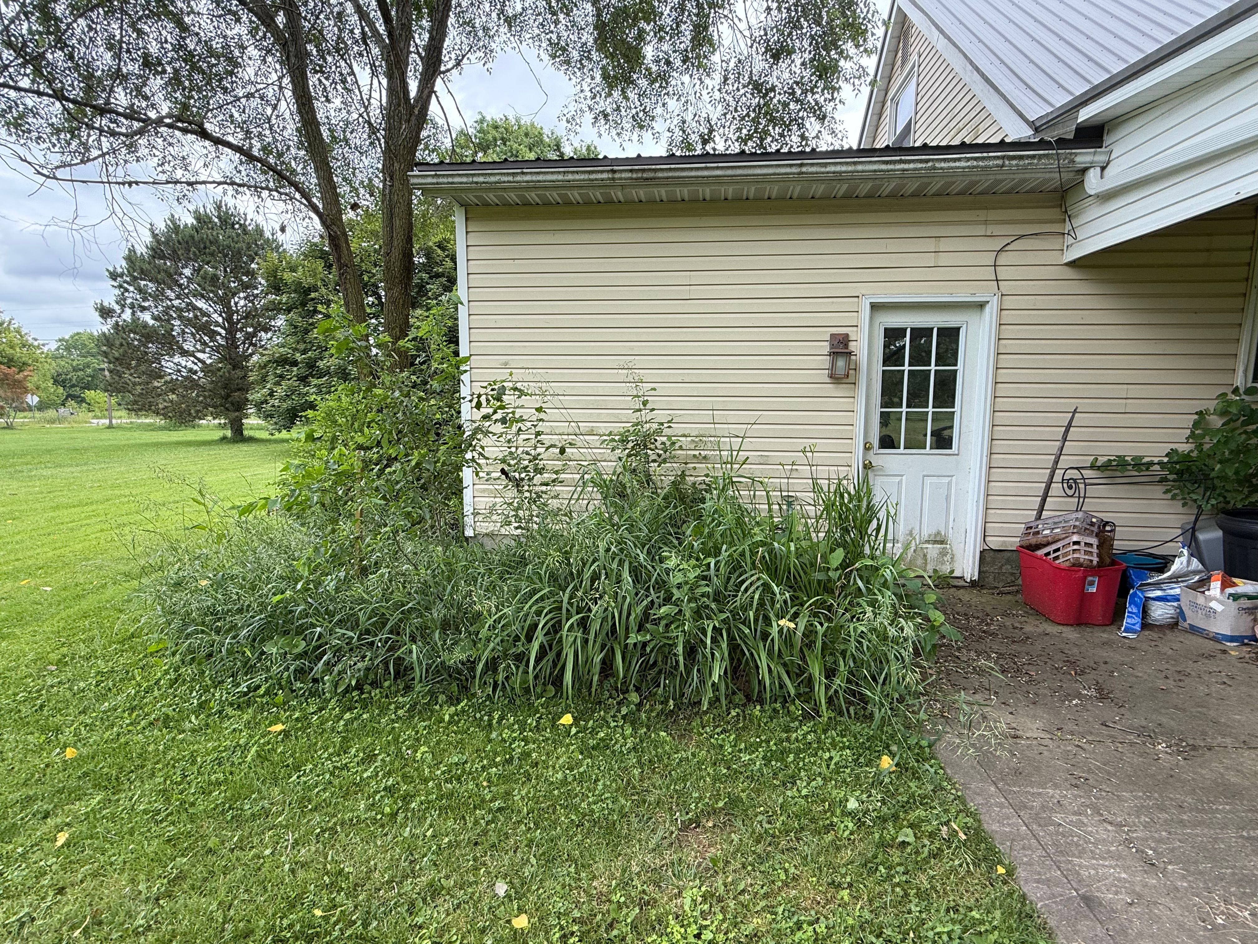  for F&R Landscapes LLC in Lagrange, OH