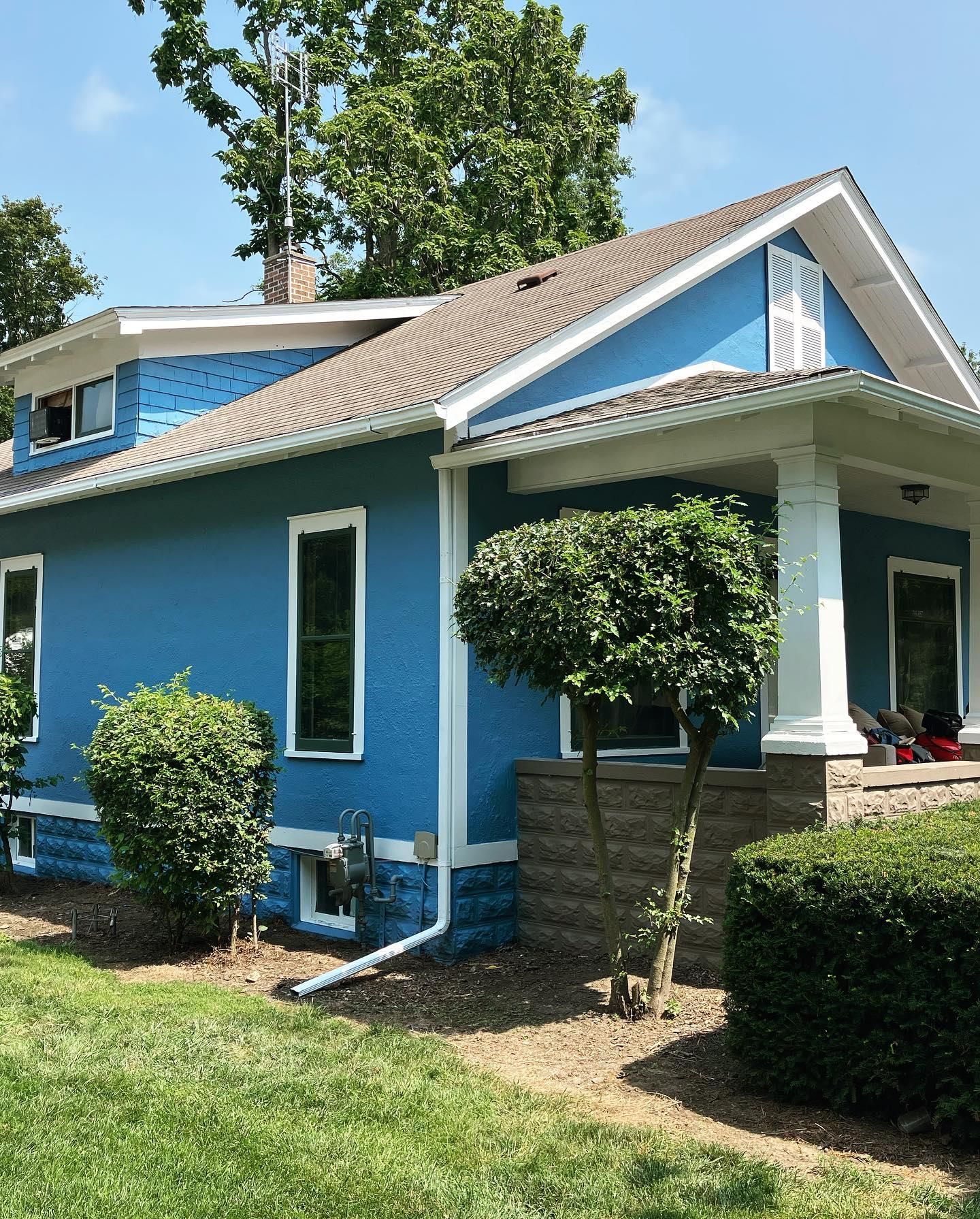  for Apex Painting in Livonia, MI