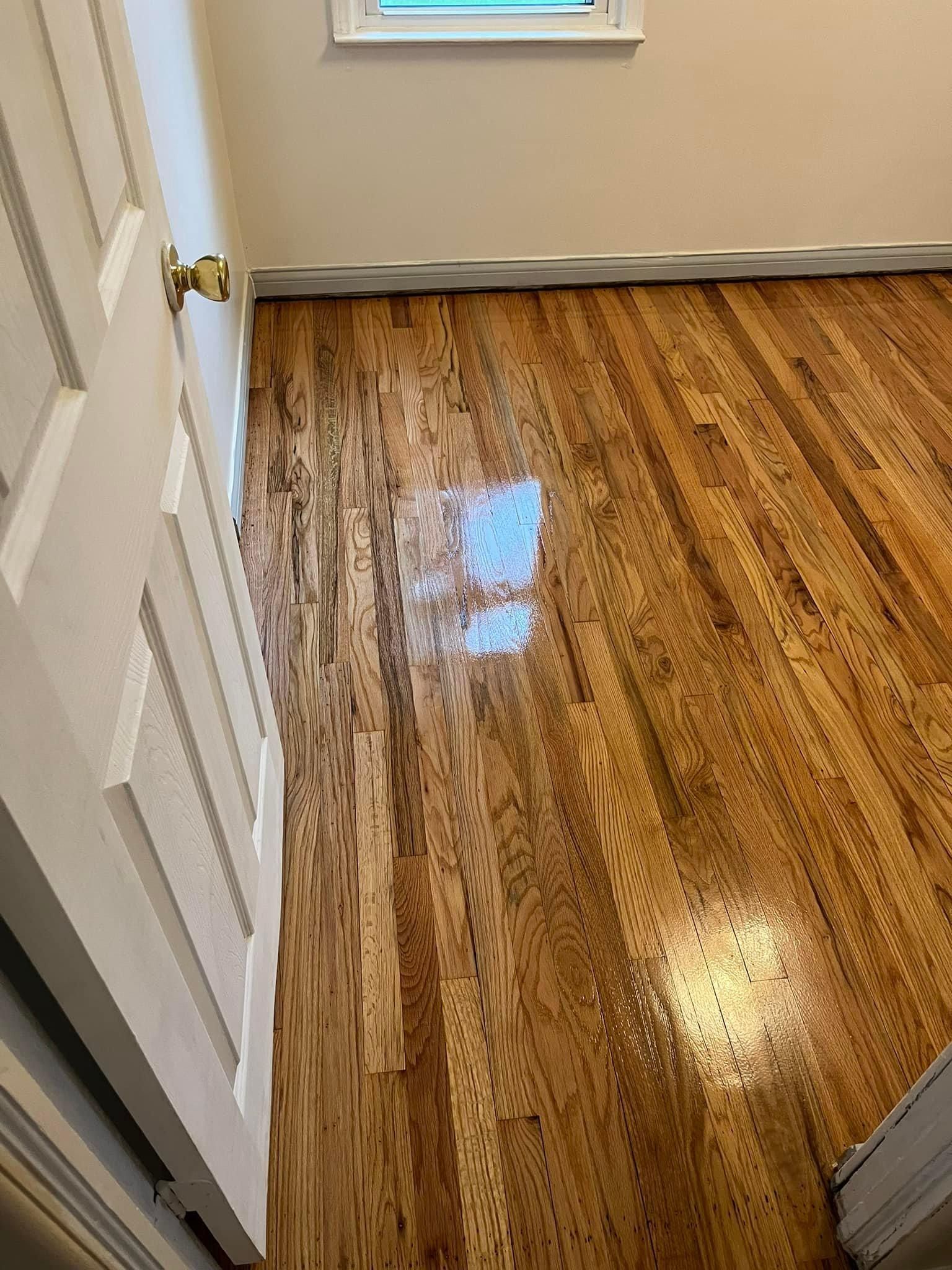 All Photos for Kozlowski’s Hardwood Floor Refinishing in Flat Rock, Michigan