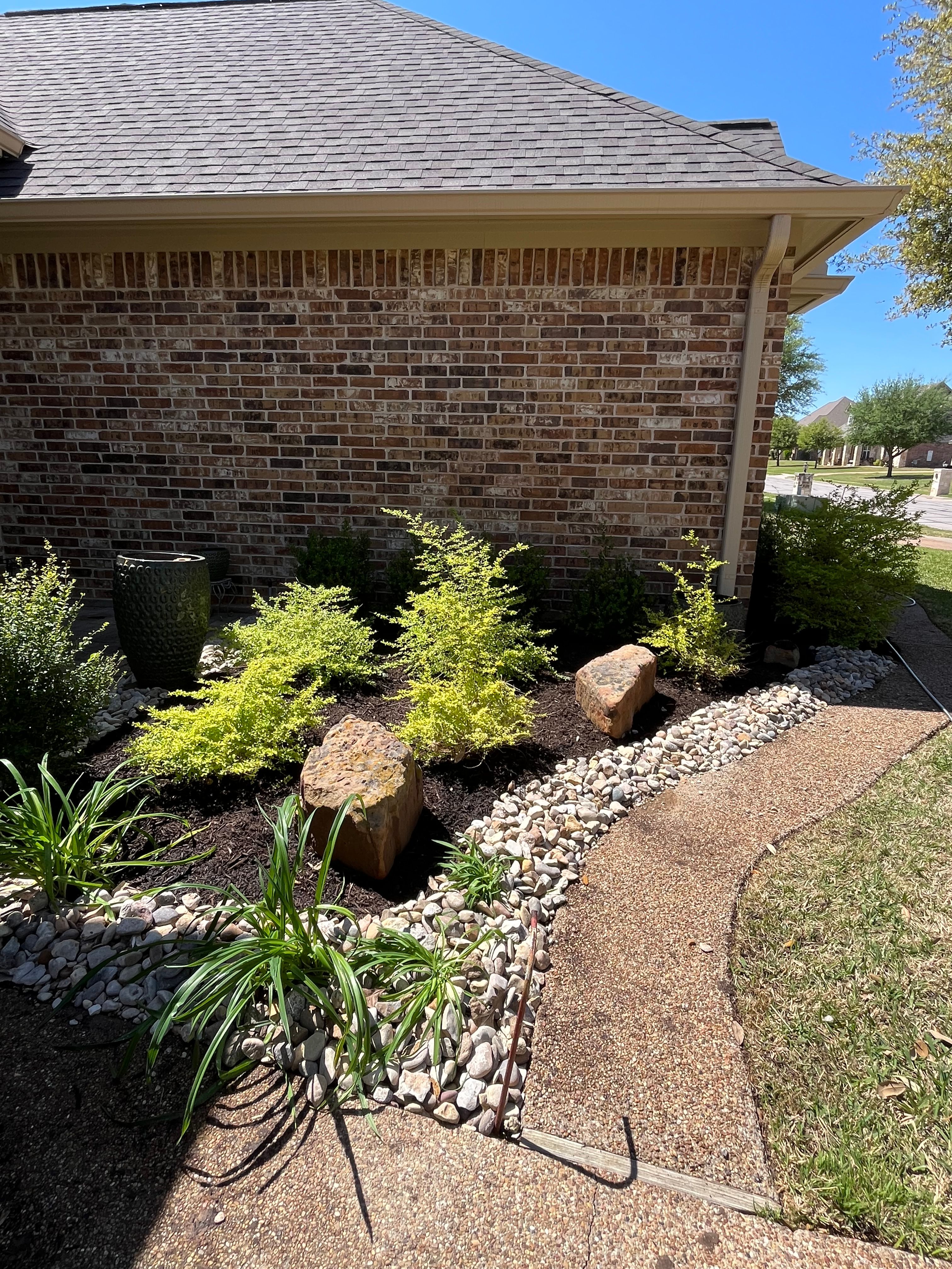  for Piña’s Lawncare in Limestone County, TX