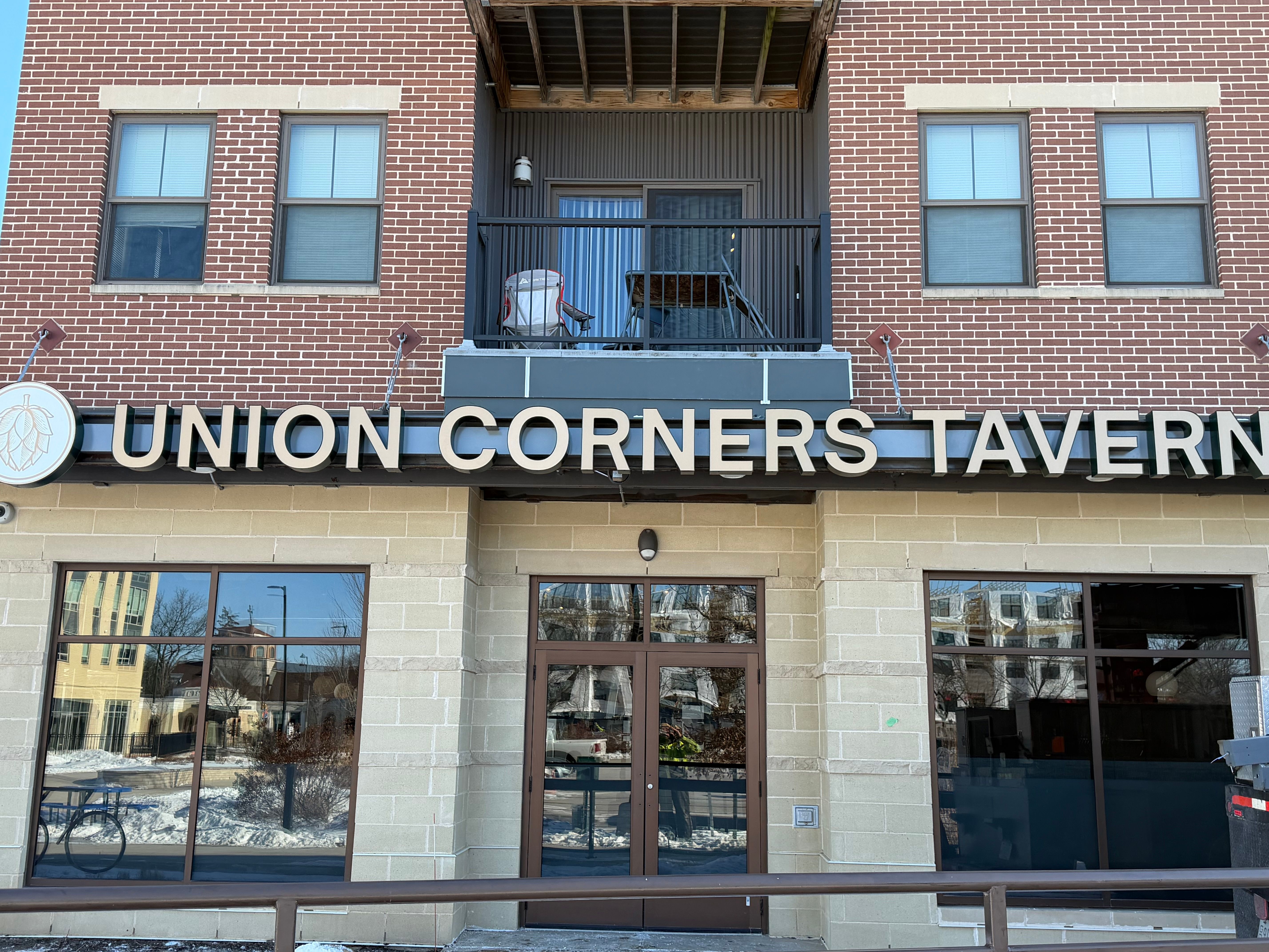  for MTZ Signs in Janseville, WI