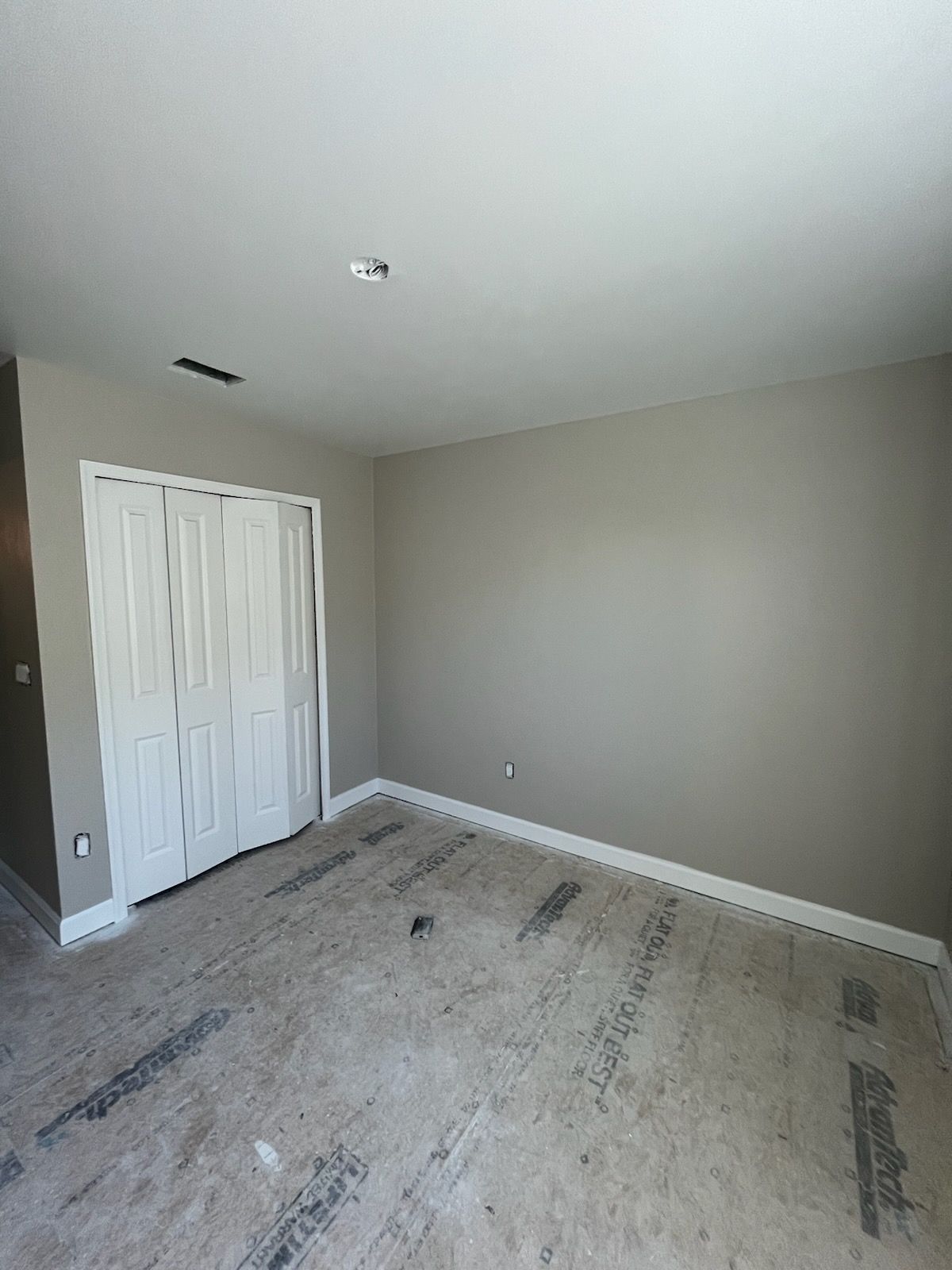  for Escorpio Painting in Tampa, FL