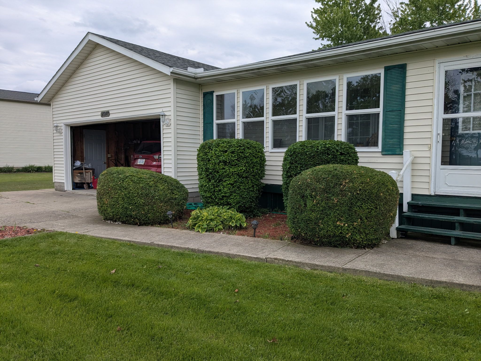  for Hendricks Mowing in Amherst, OH