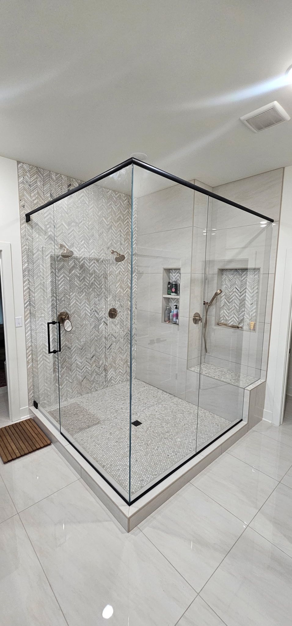 All Photos for Topline Glassworks in Overland Park, KS