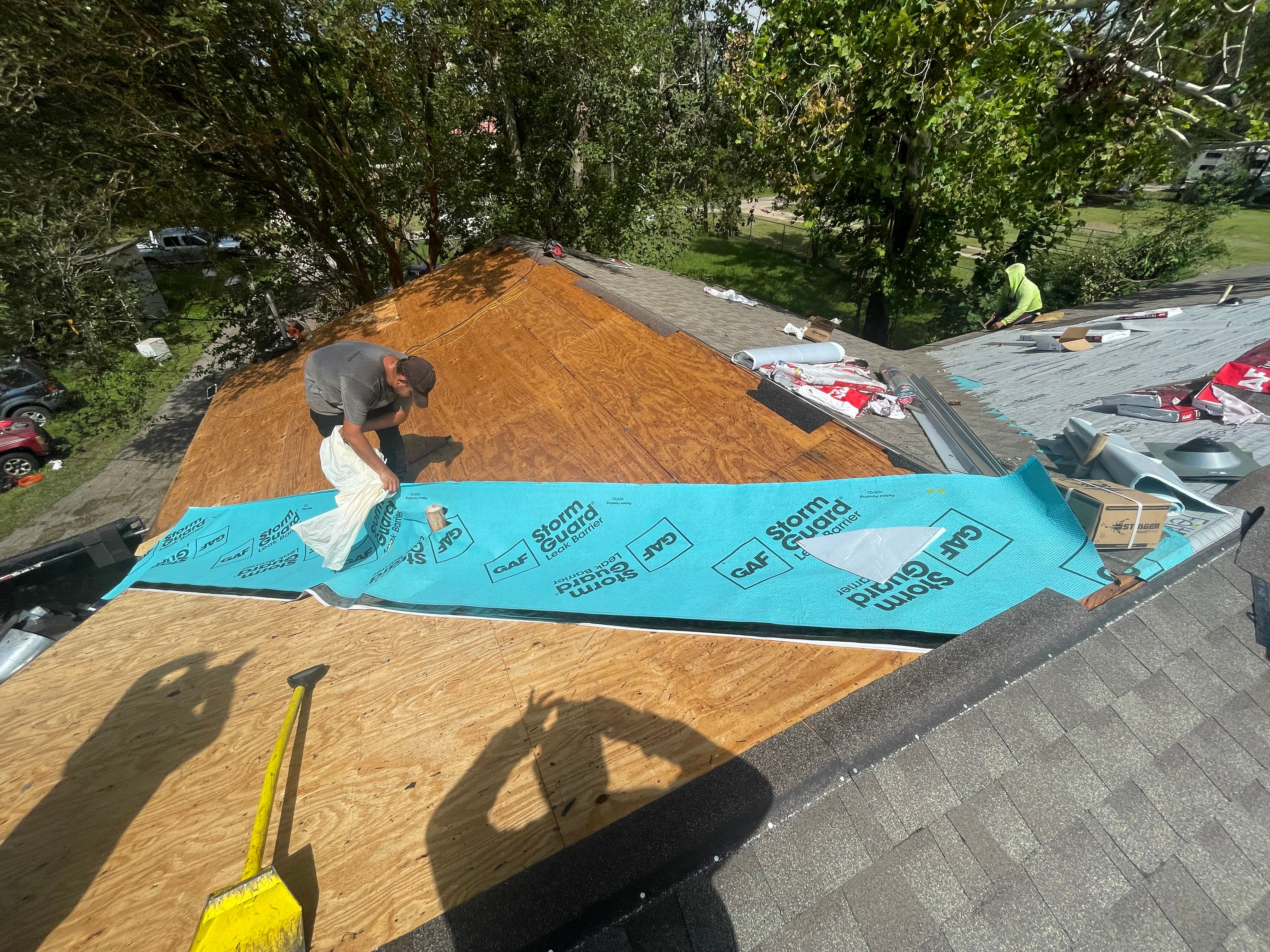  for E & E Roofing & Exteriors LLC in Baytown, TX