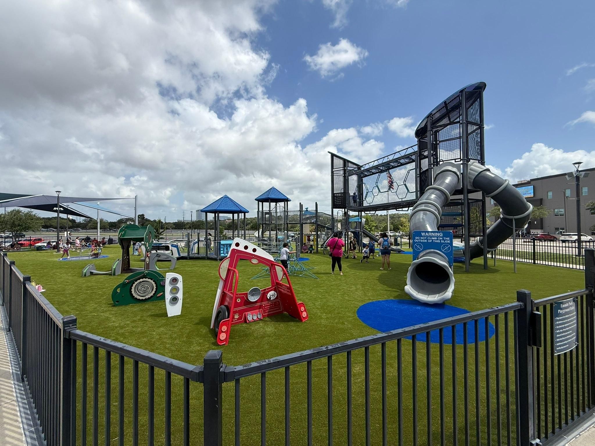  for Creative Edge Co. in San Antonio, TX