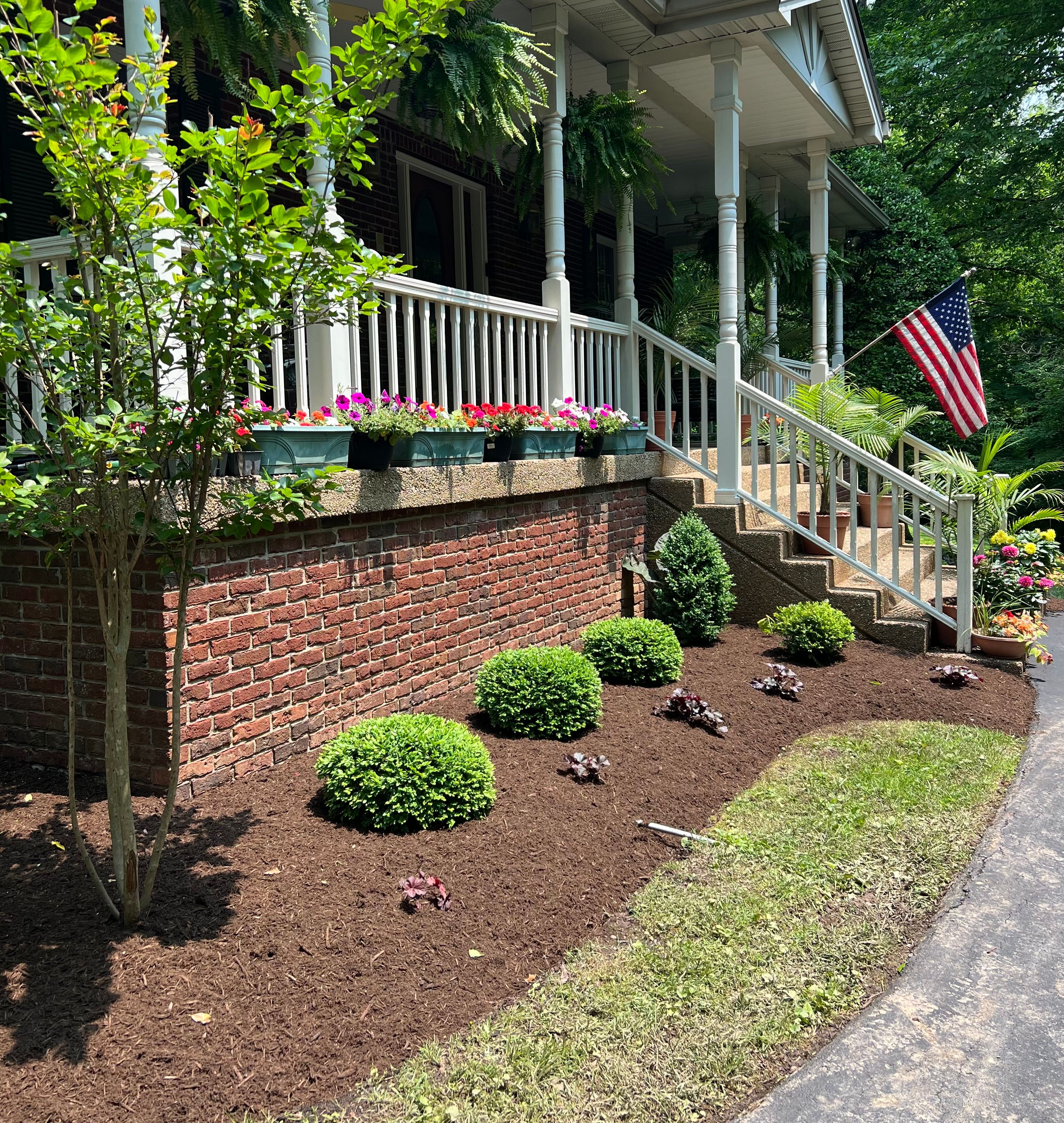  for Full Service Landscaping in Louisville, KY