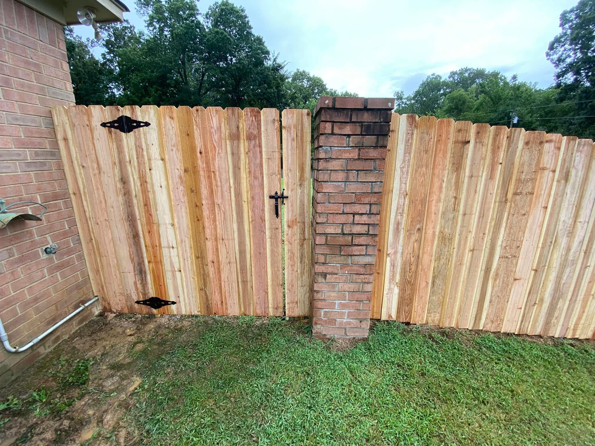  for Manning Fence, LLC in Hernando, MS