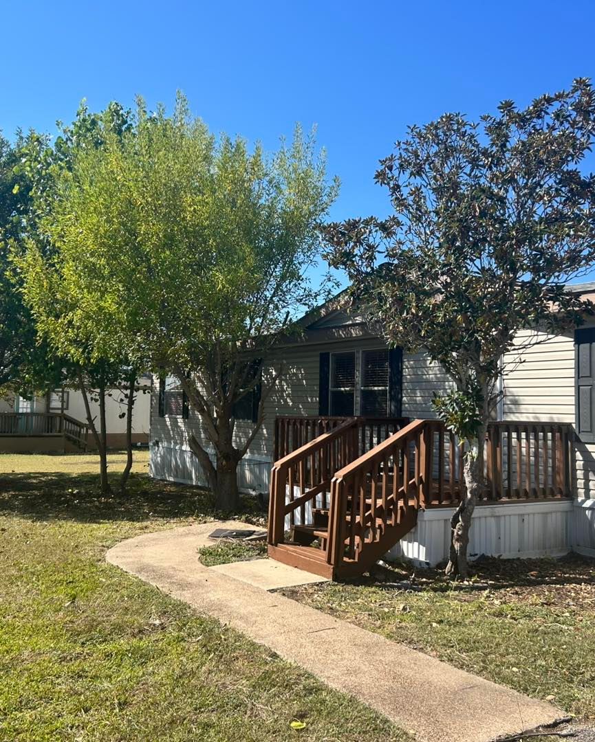  for D’s Lawncare in Killeen, TX