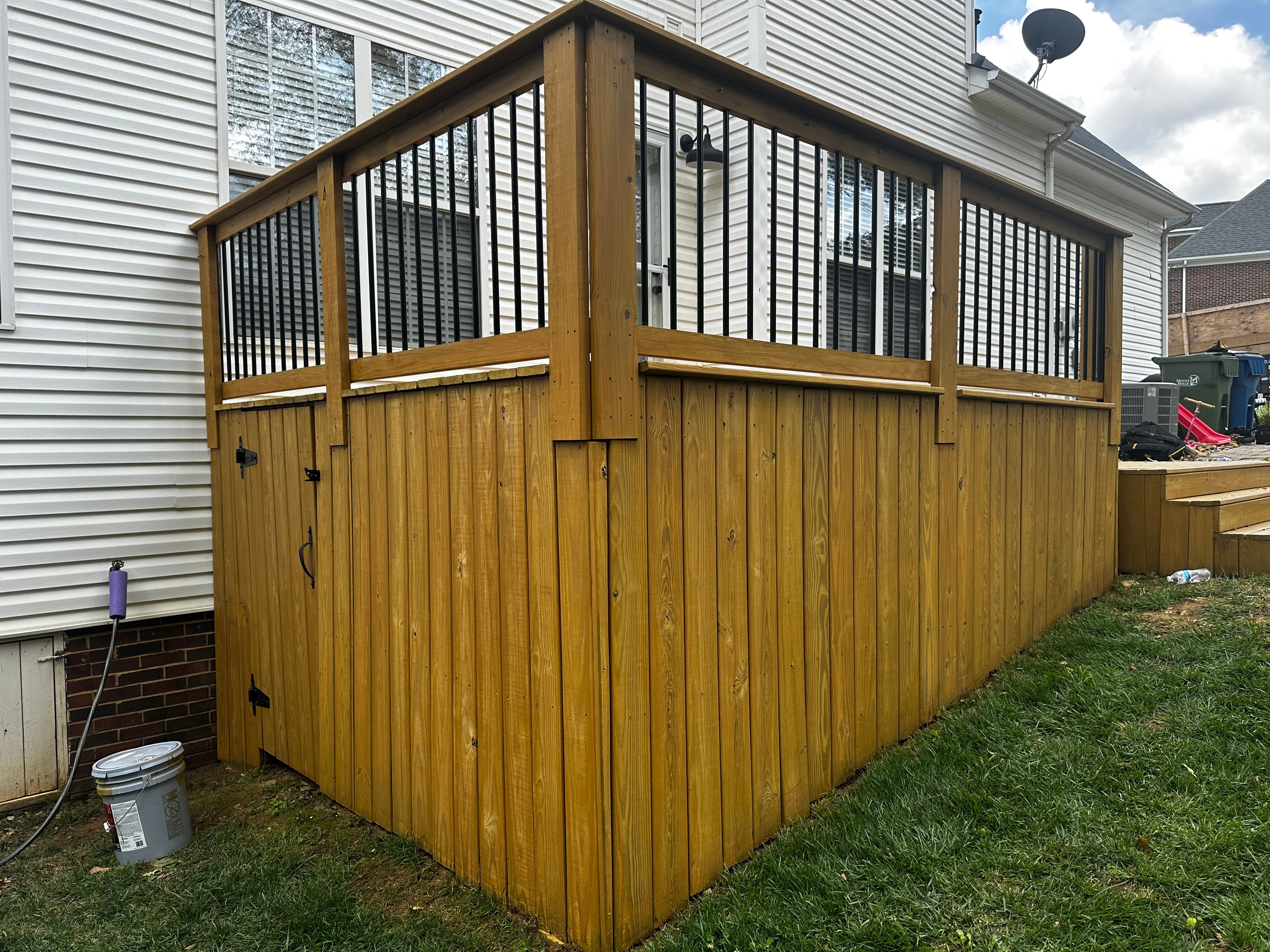 Deck Staining  for Cisco Kid Landscaping Inc. in Lincolnton, NC