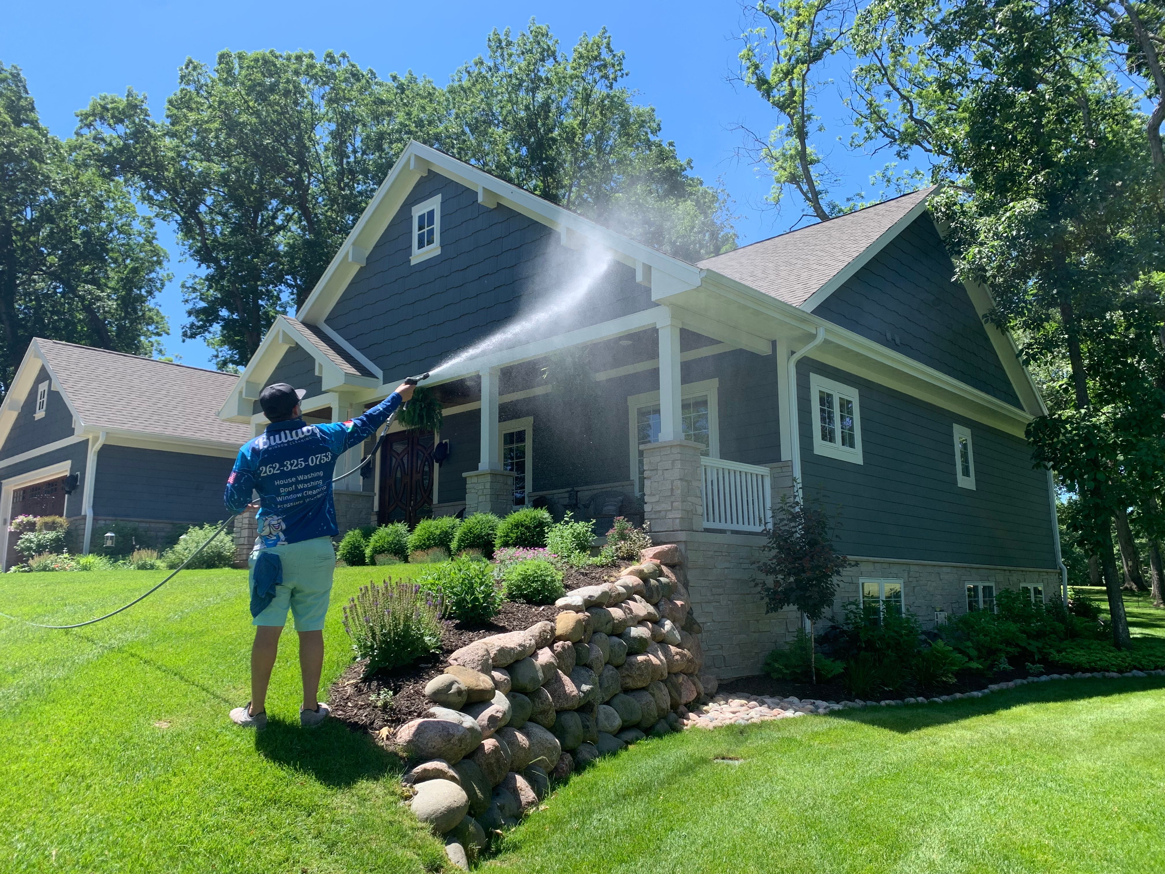Window Cleaning for Bulldog Window Cleaning in Walworth County, Wisconsin