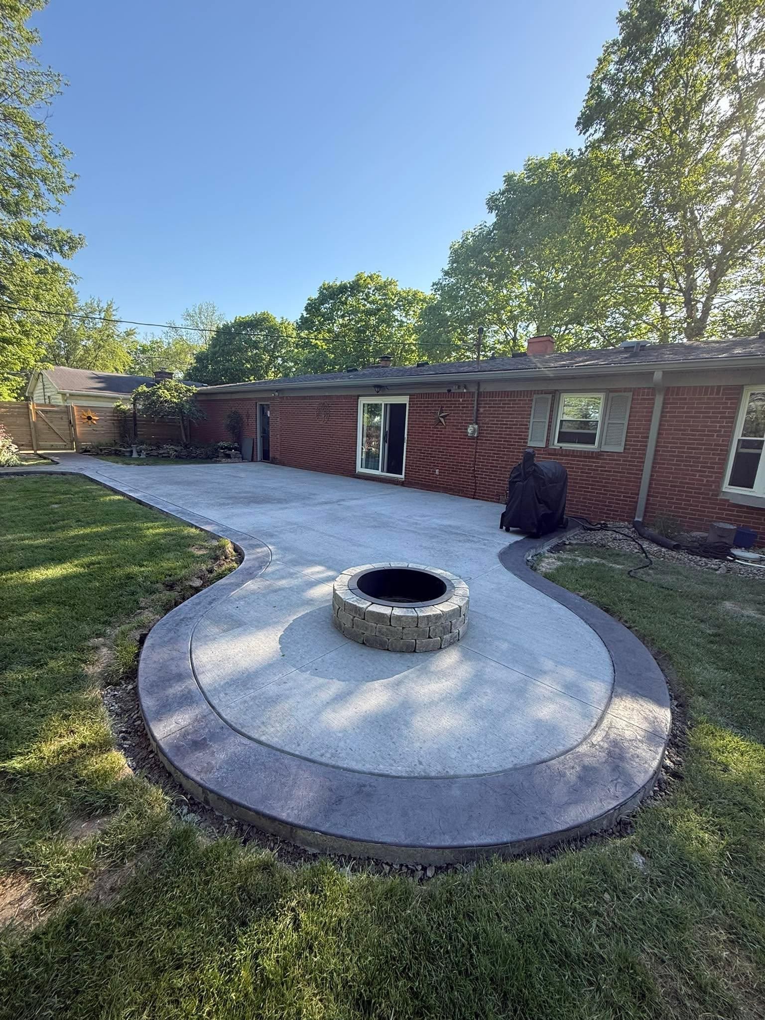  for H&R Concrete in Shelbyville, IN