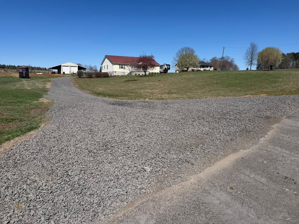 All Photos for Hunt’s Hauling & Landworks LLC in Danville, VA