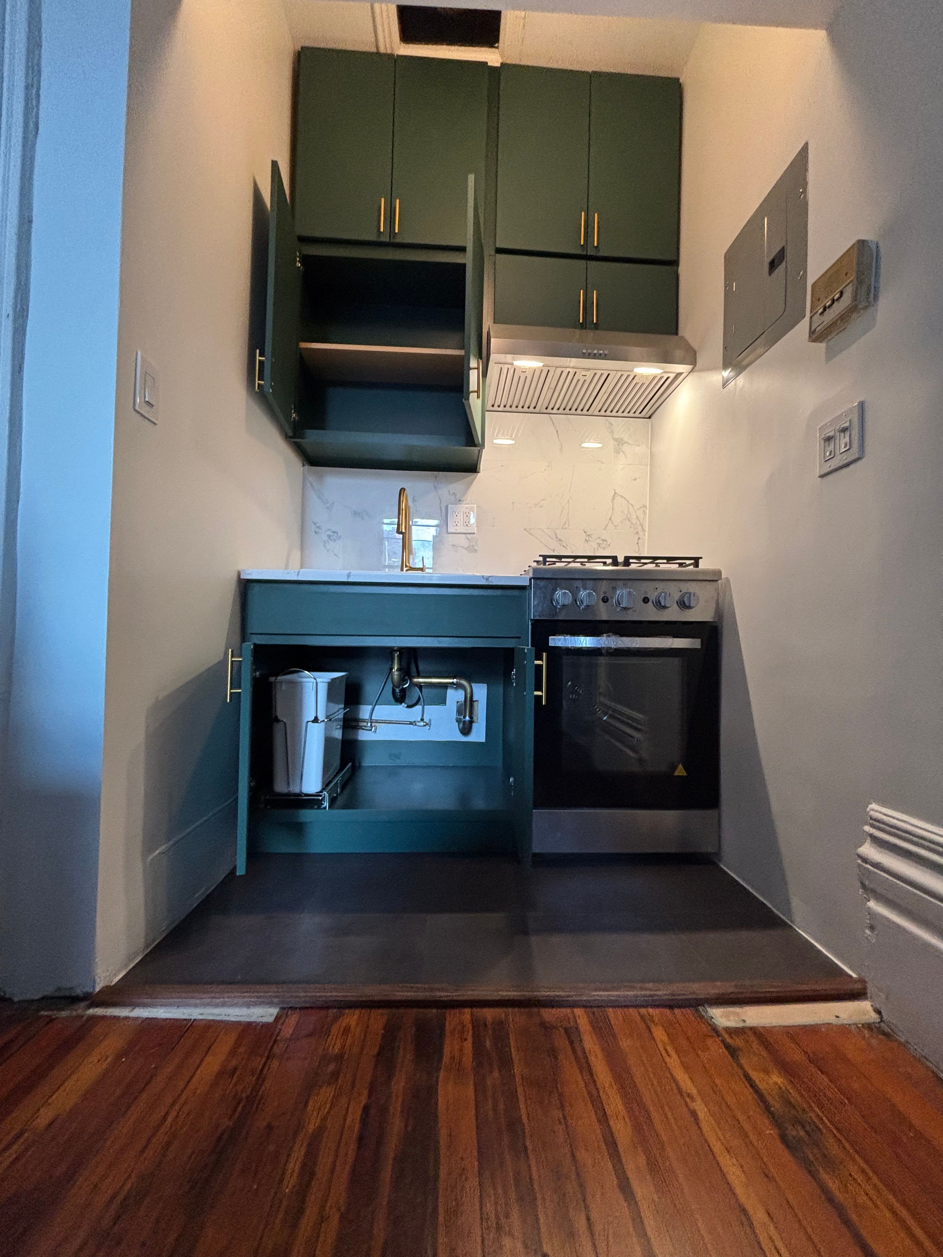  for Arpi & Alvarado Painting and Repair in Brooklyn, NY