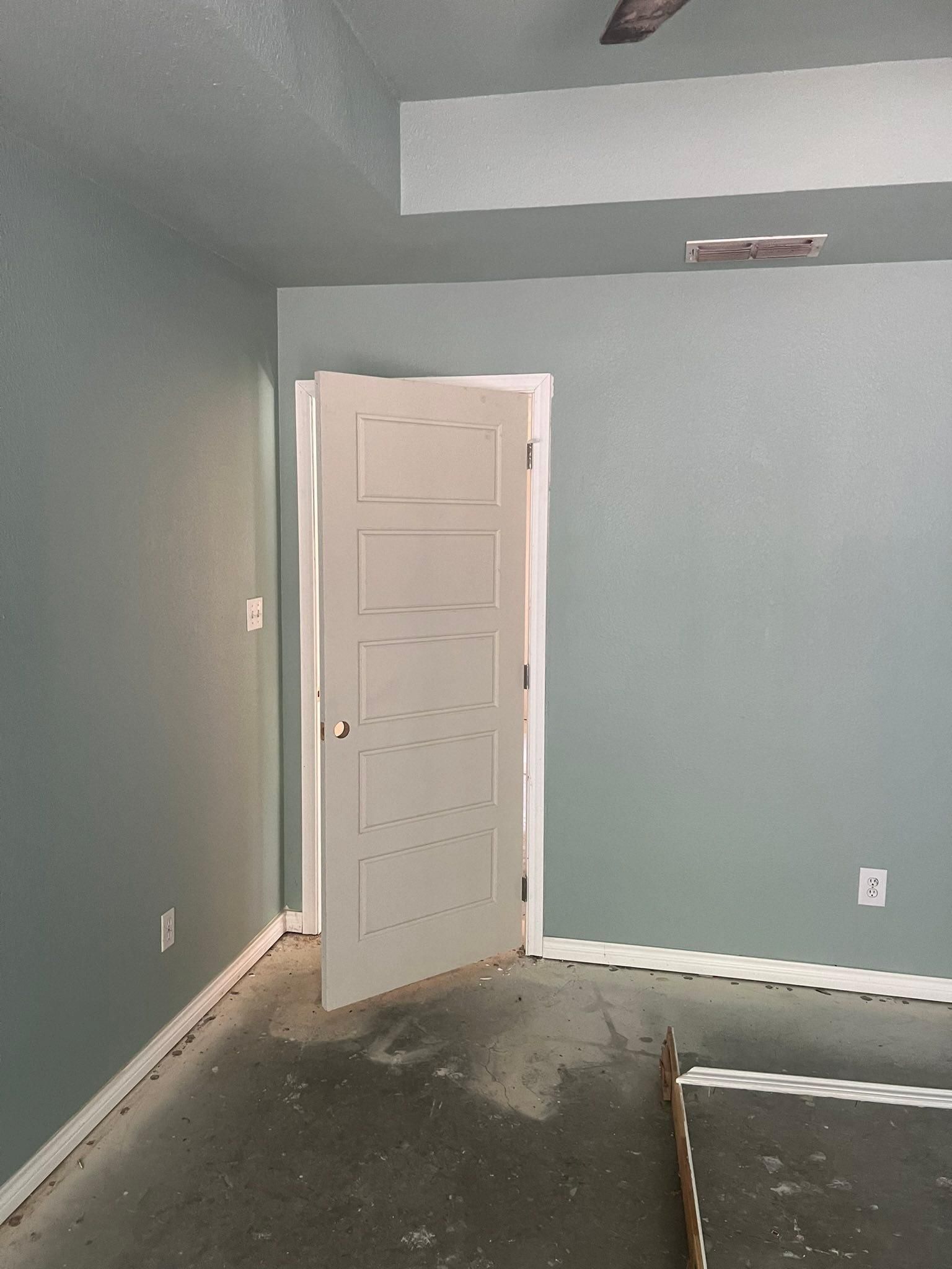  for McKay & Hands in Mineral Wells, TX