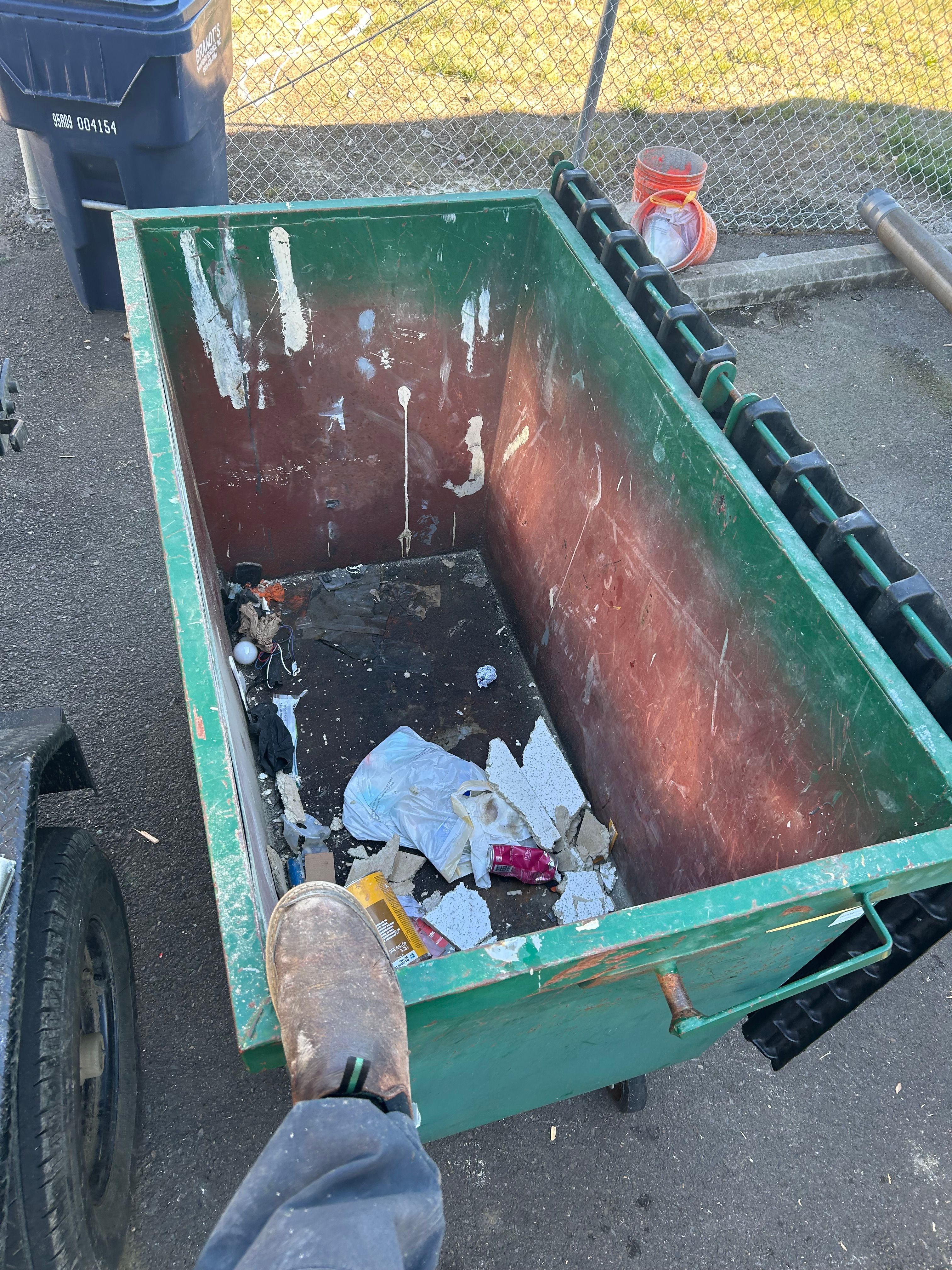  for Sol Junk Removal in Independence, OR