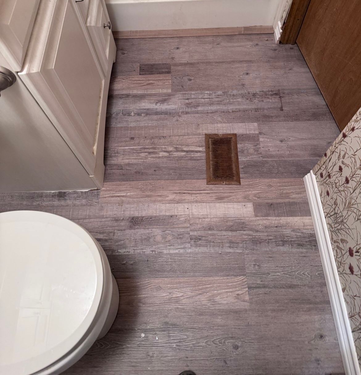  for Hill's Carpet & Remodeling in Odessa, TX