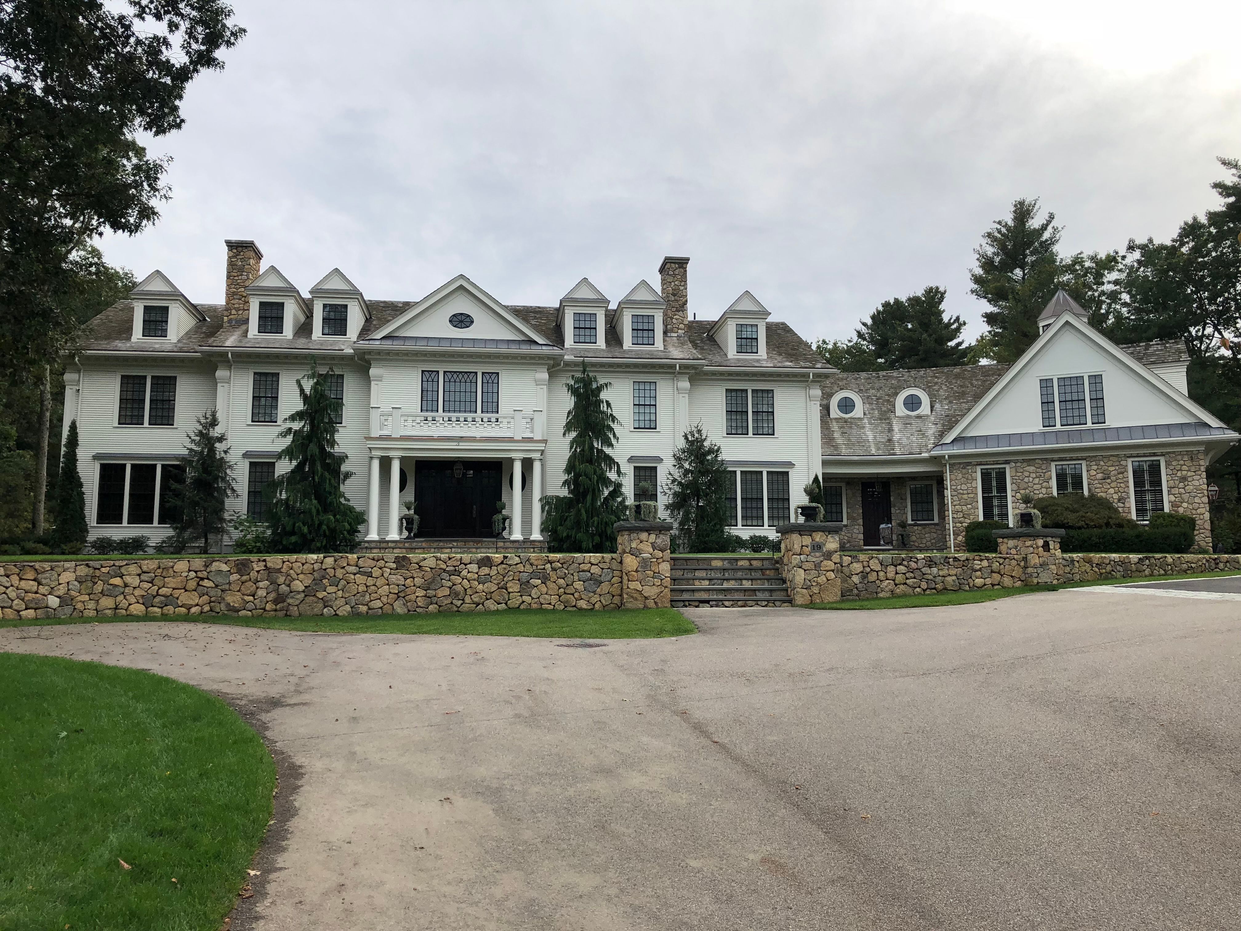  for MGR Painting and Cleaning in Everett, MA