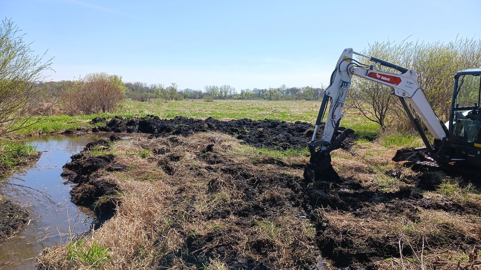  for Willing Trucking & Excavating in Evansville, WI