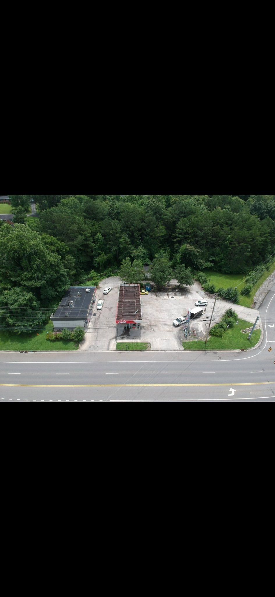  for Leal’s Lawn Service in Dayton, TN
