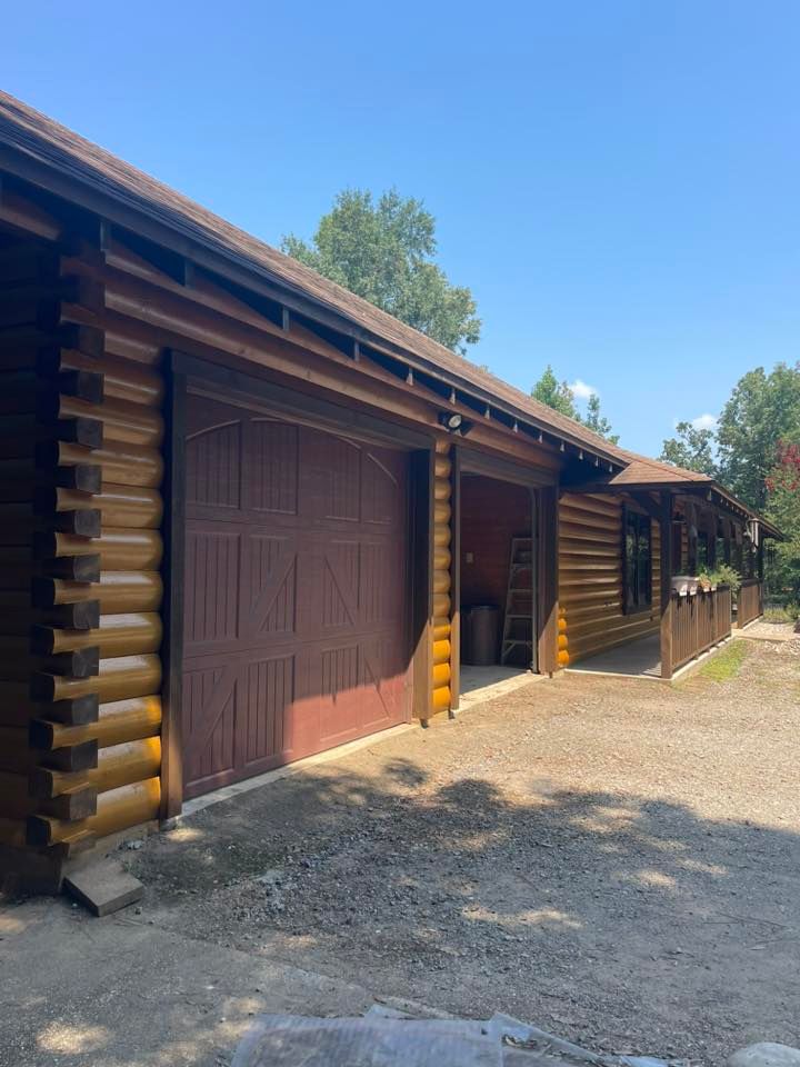  for Moss Construction in Longview, TX