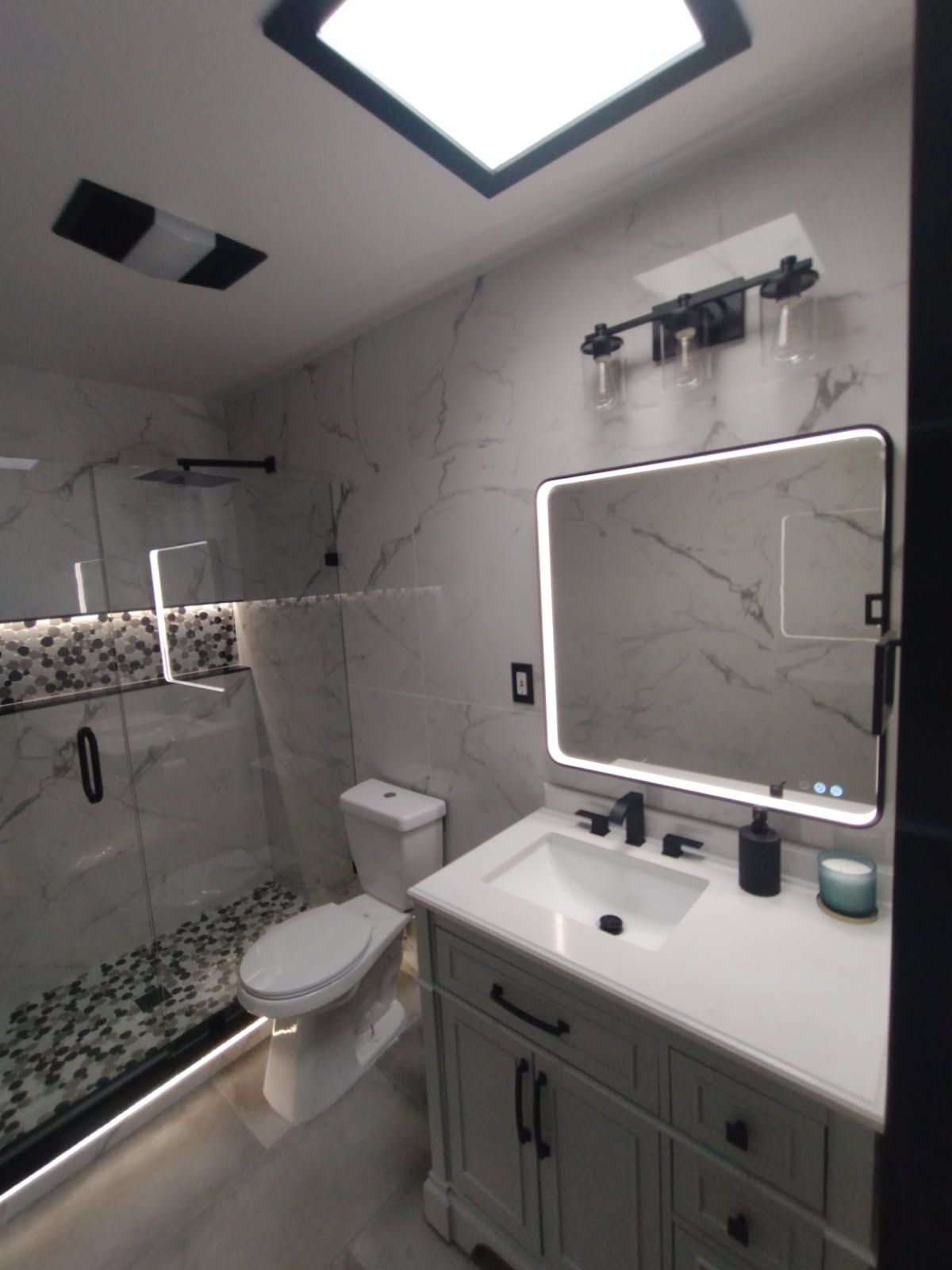  for King's Tile in El Paso, TX