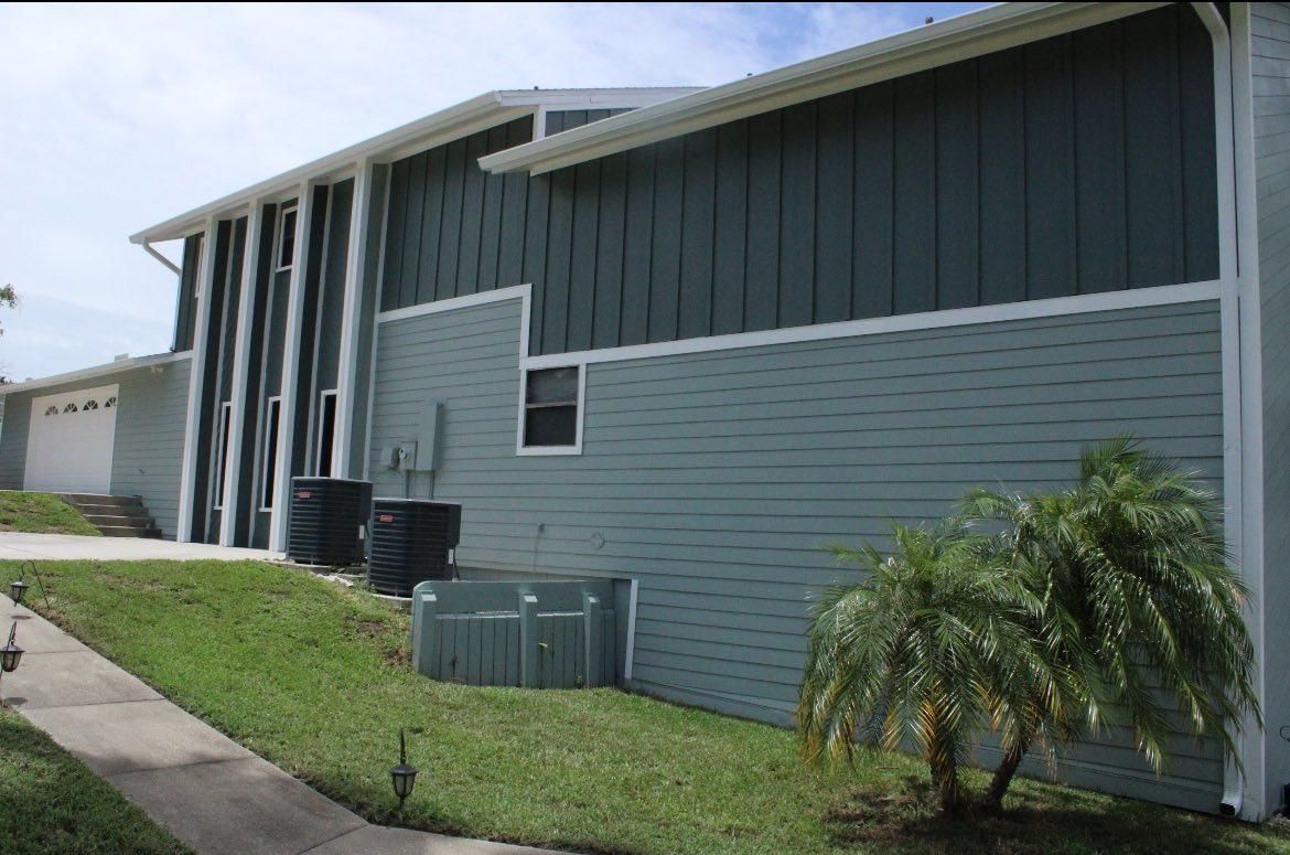  for United Exteriors INC in St. Petersburg, FL