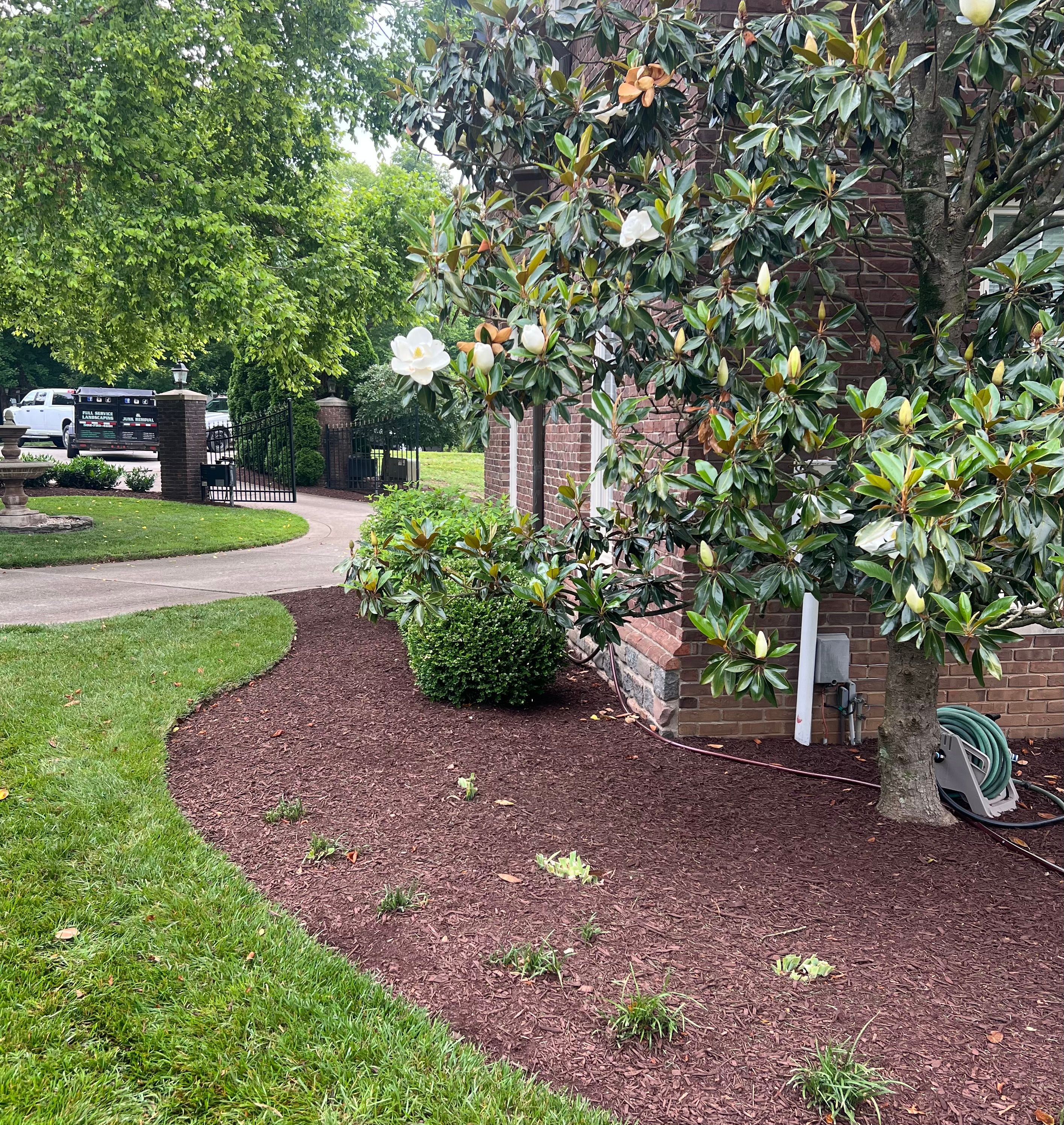  for Full Service Landscaping in Louisville, KY