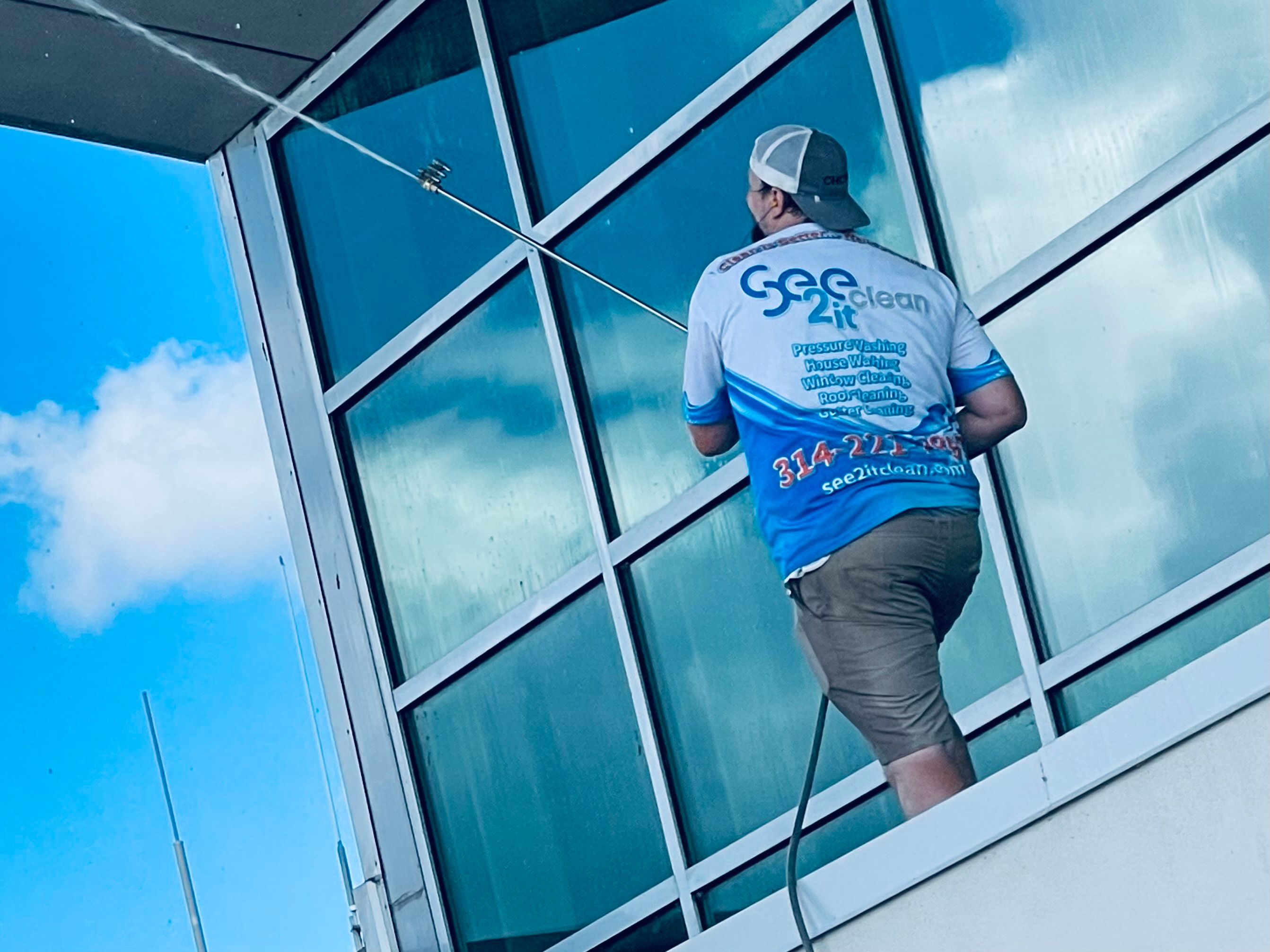  for See2it Clean in St Louis, MO