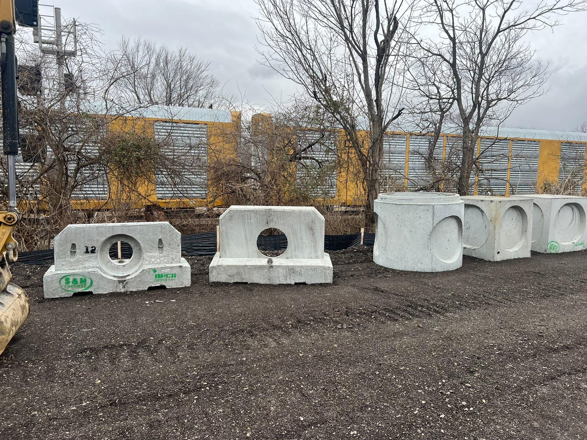  for Danny Rhodes Trucking & Excavation in Shepherdsville, KY