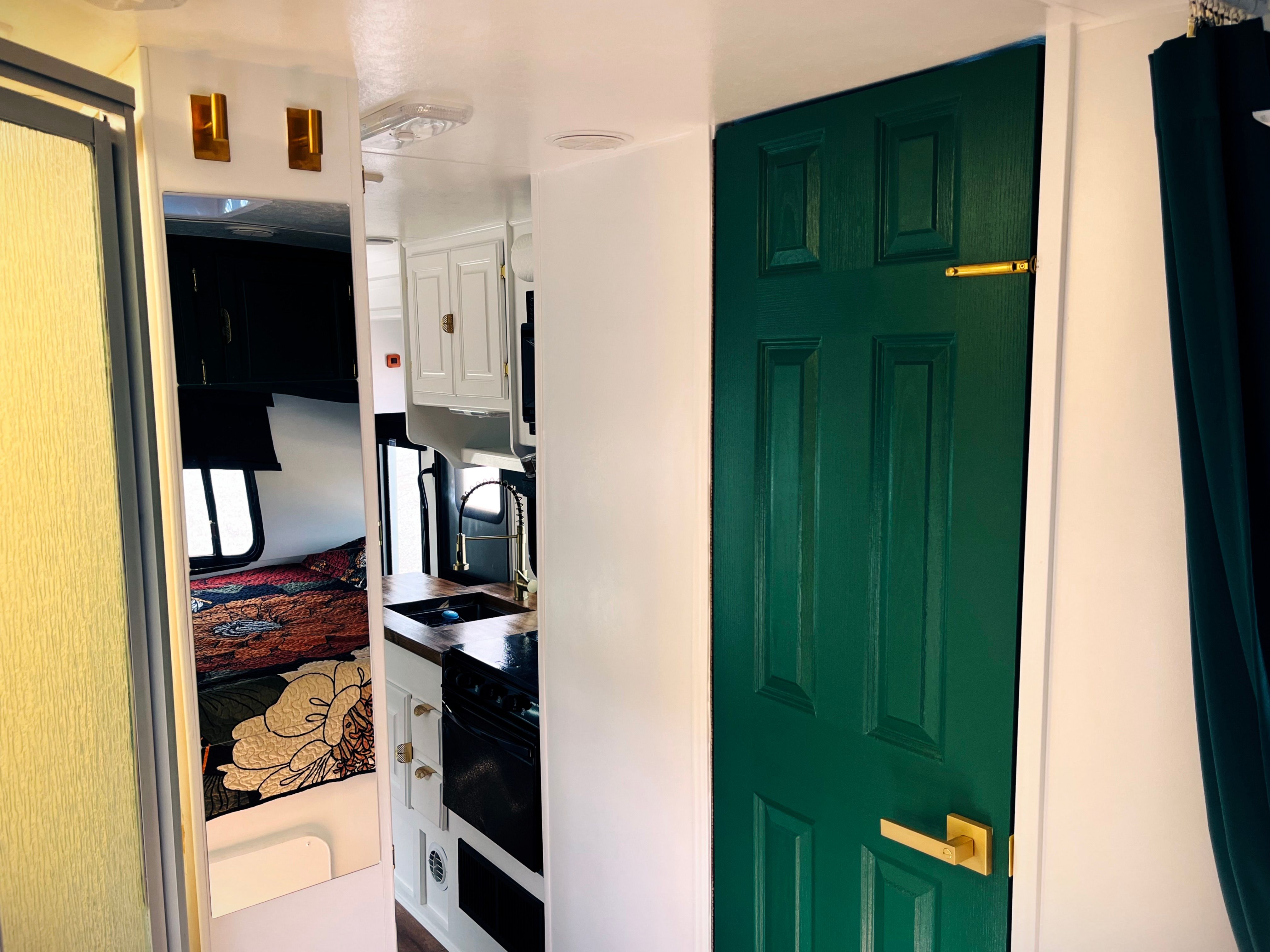 2006 Coachmen Freelander Class C for Mauka to Makai RV Renovations in Los Angeles, CA