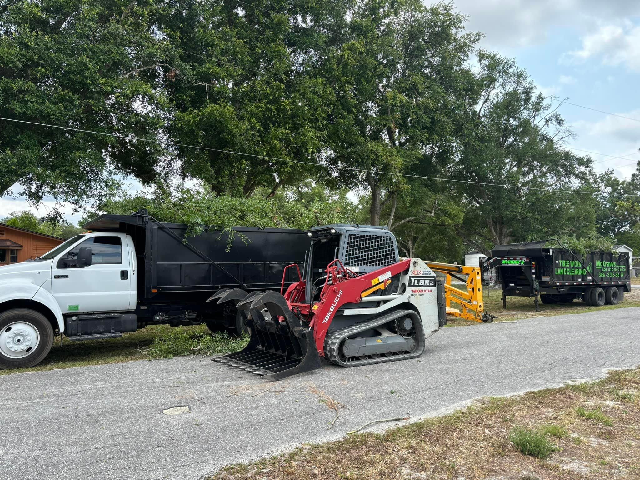  for McGraw’s Lawn and Tree Service in DeLand, FL