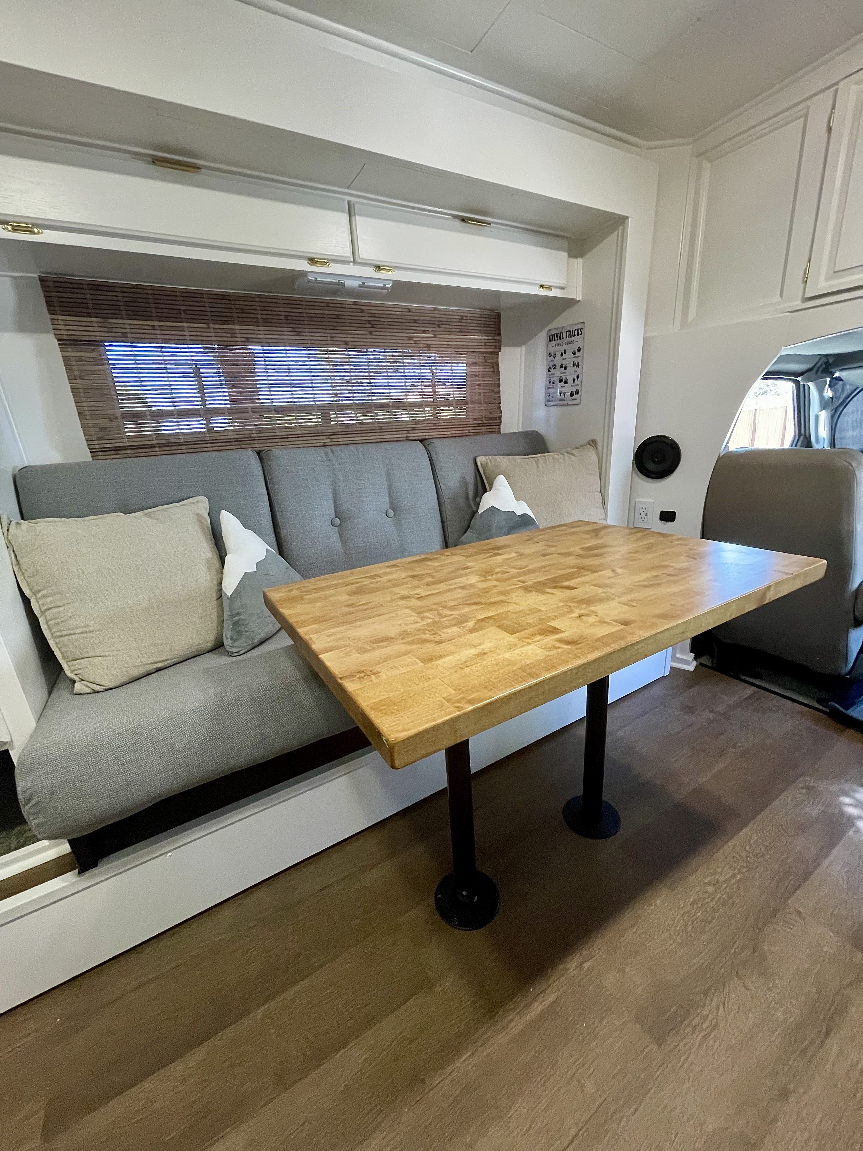 2003 Forest River Lexington Class B+ for Mauka to Makai RV Renovations in Los Angeles, CA