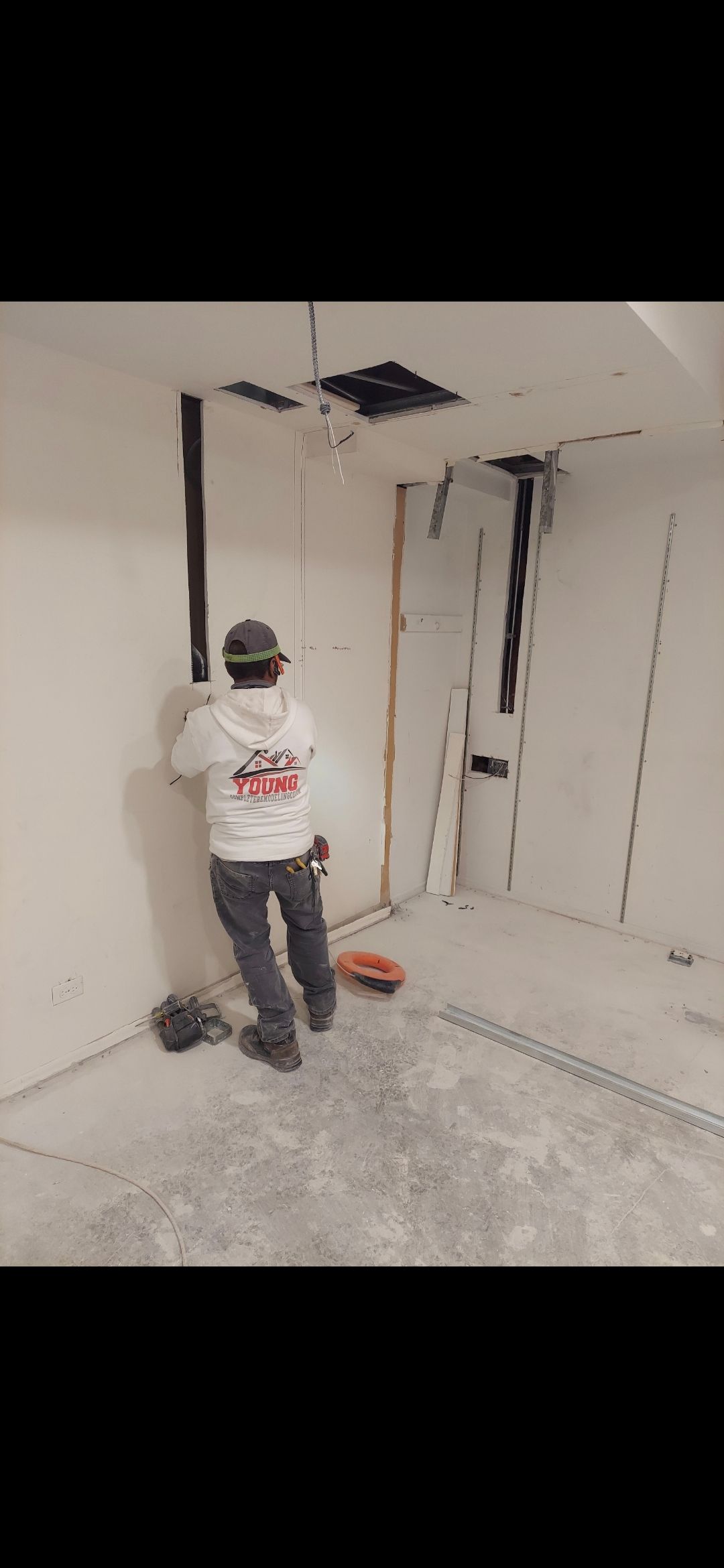  for Young Complete Remodeling in Country Club Hills, IL