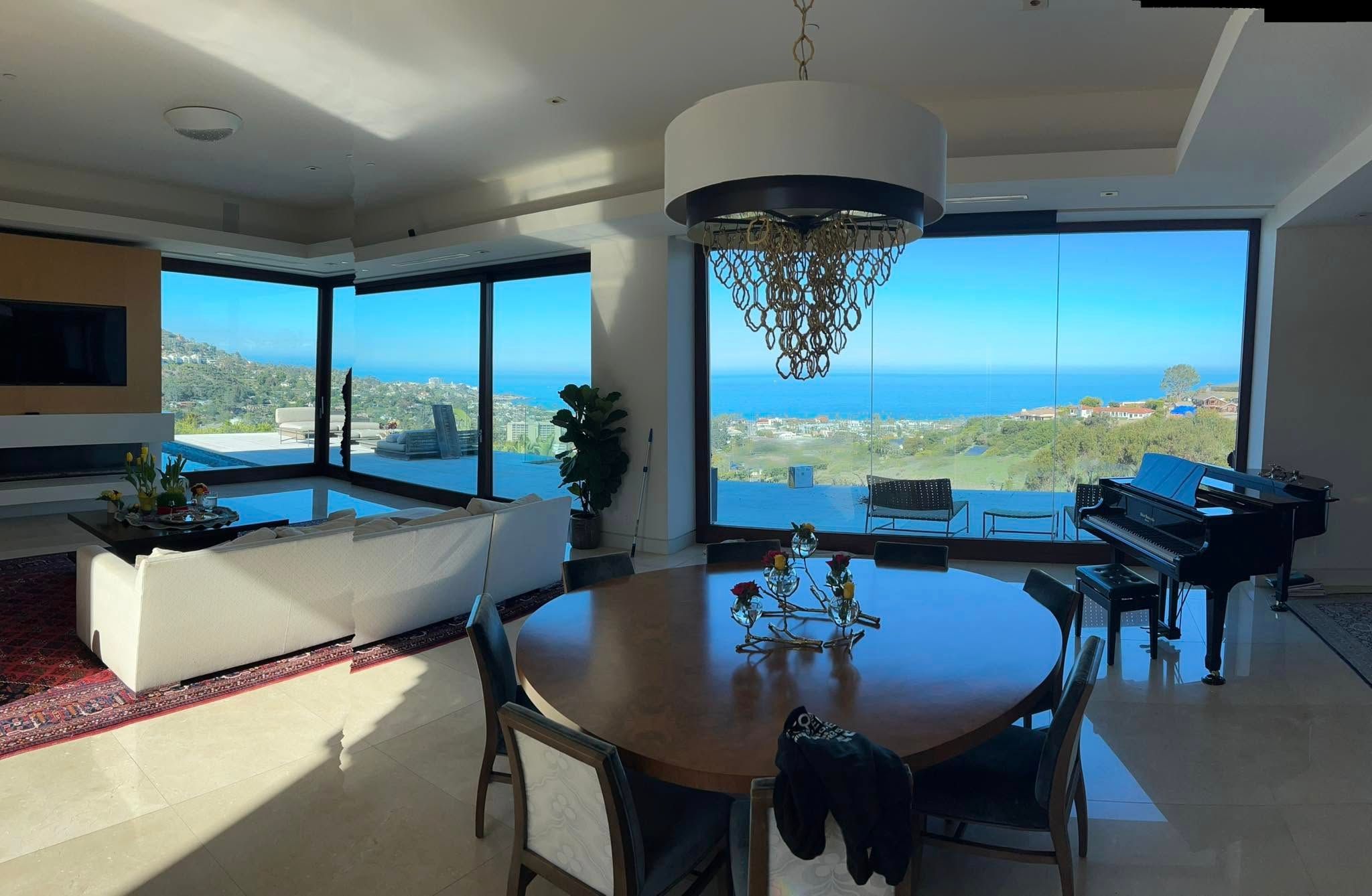 Residential Window Cleaning for Amazing View Services in San Diego, CA