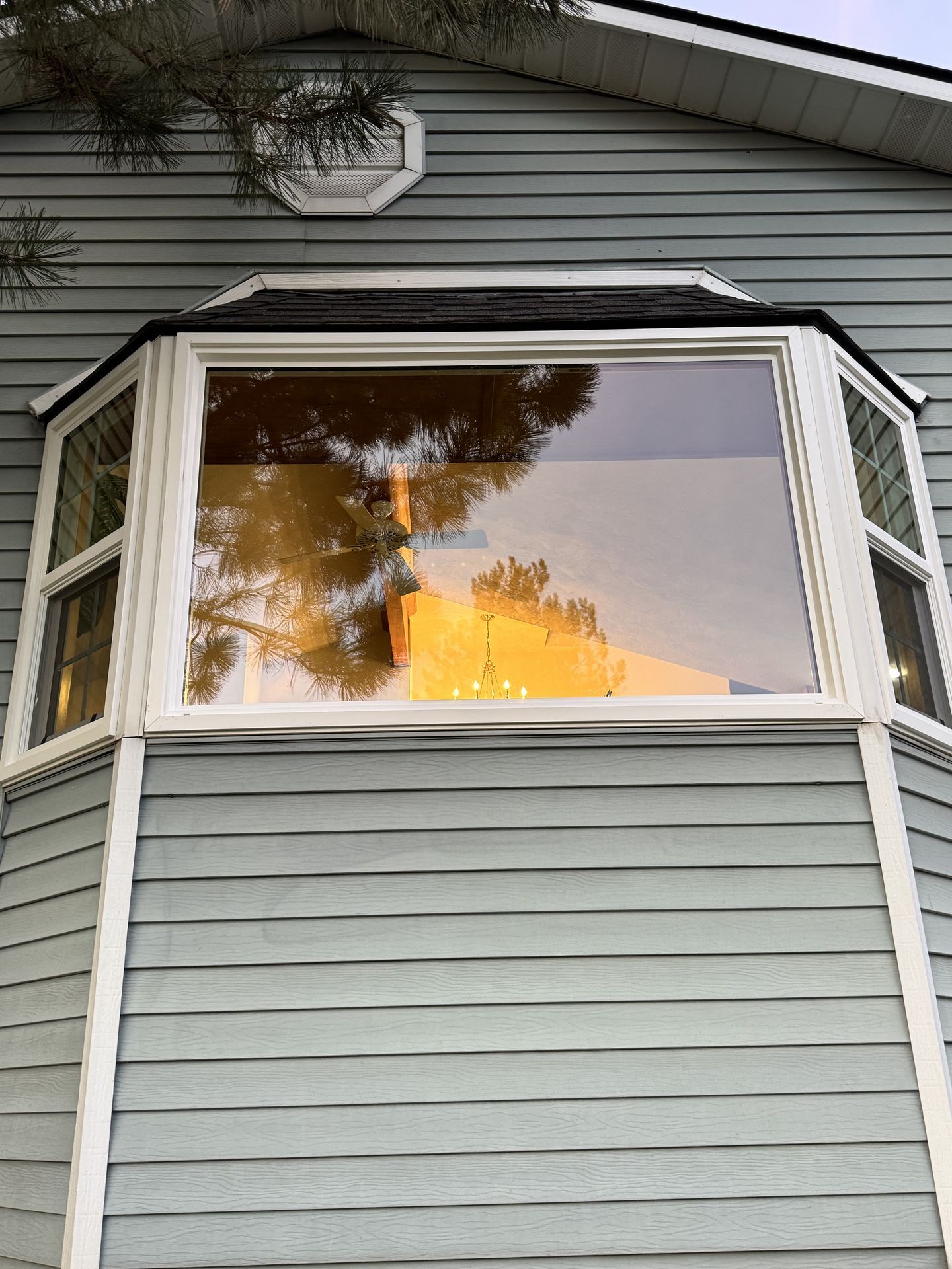  for Vivid Windows in Centerville, UT