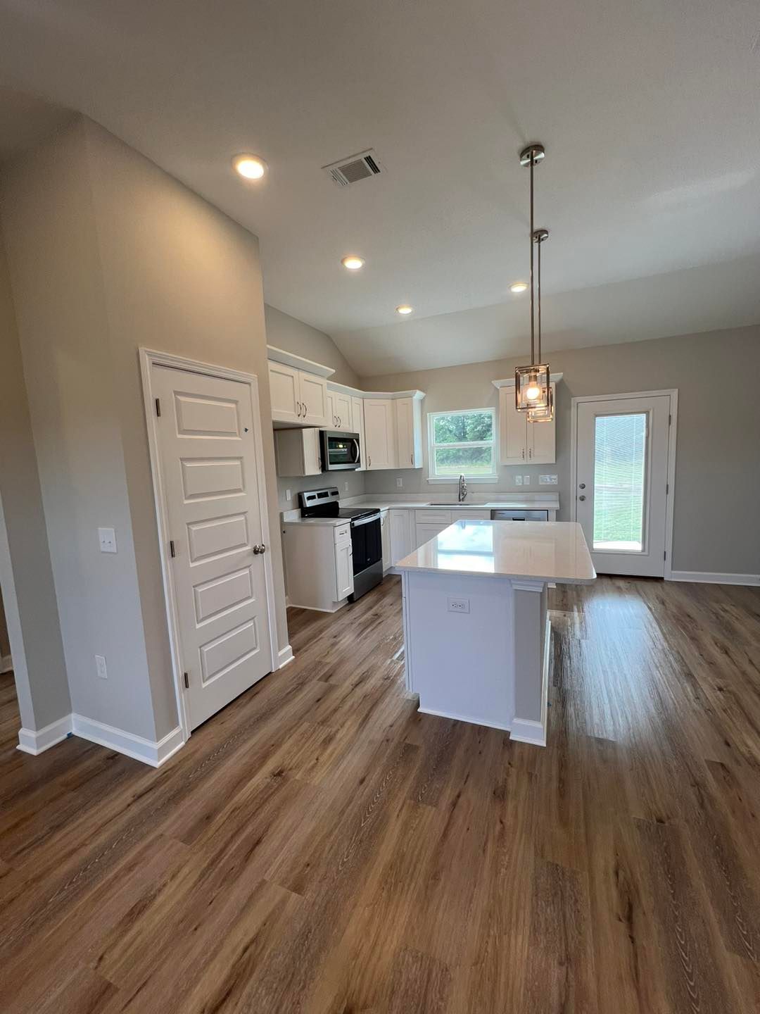  for Clean Cut Construction in Laurel Hill, FL