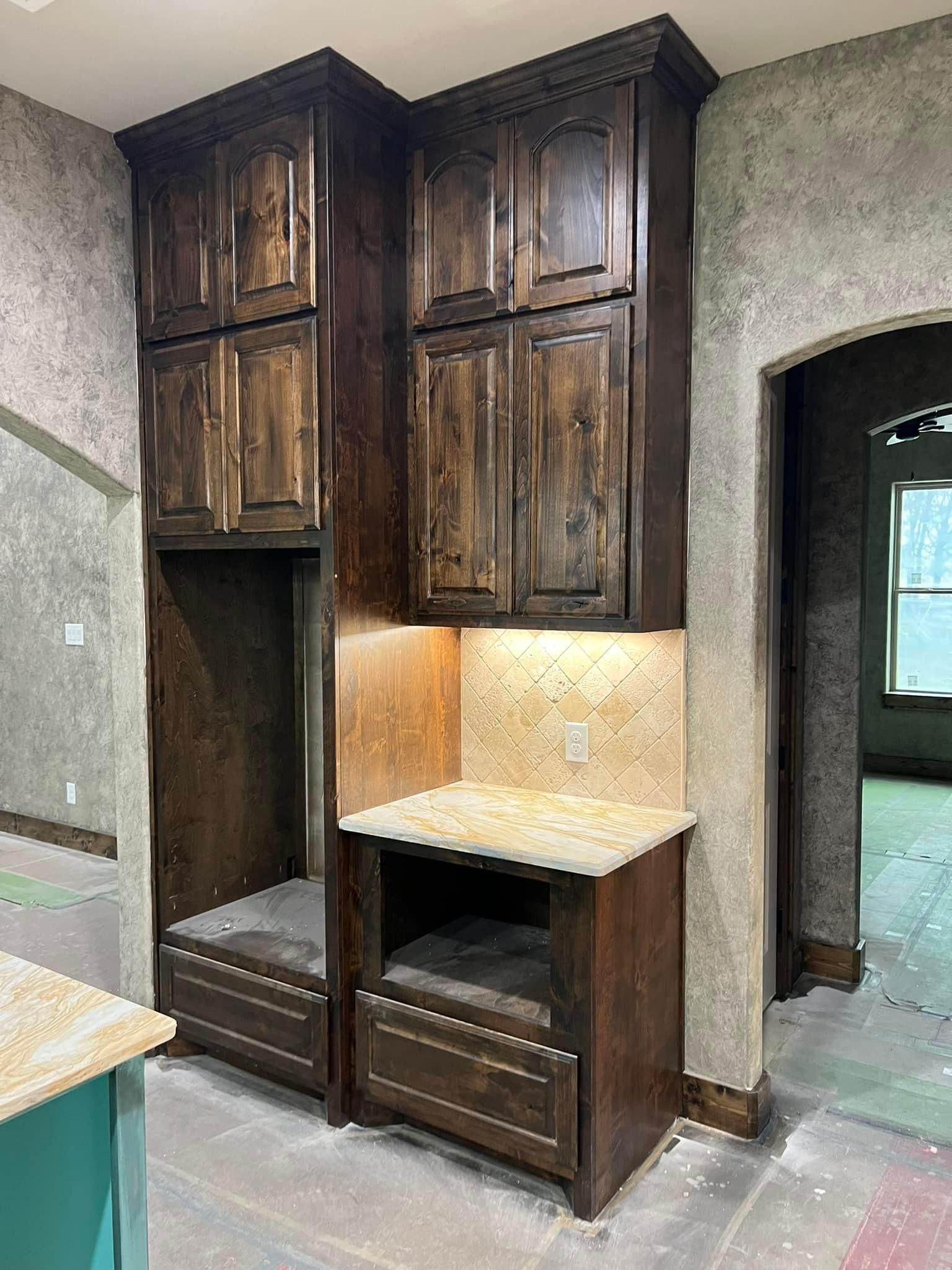  for Wade Custom Cabinets in Cleburne,, TX