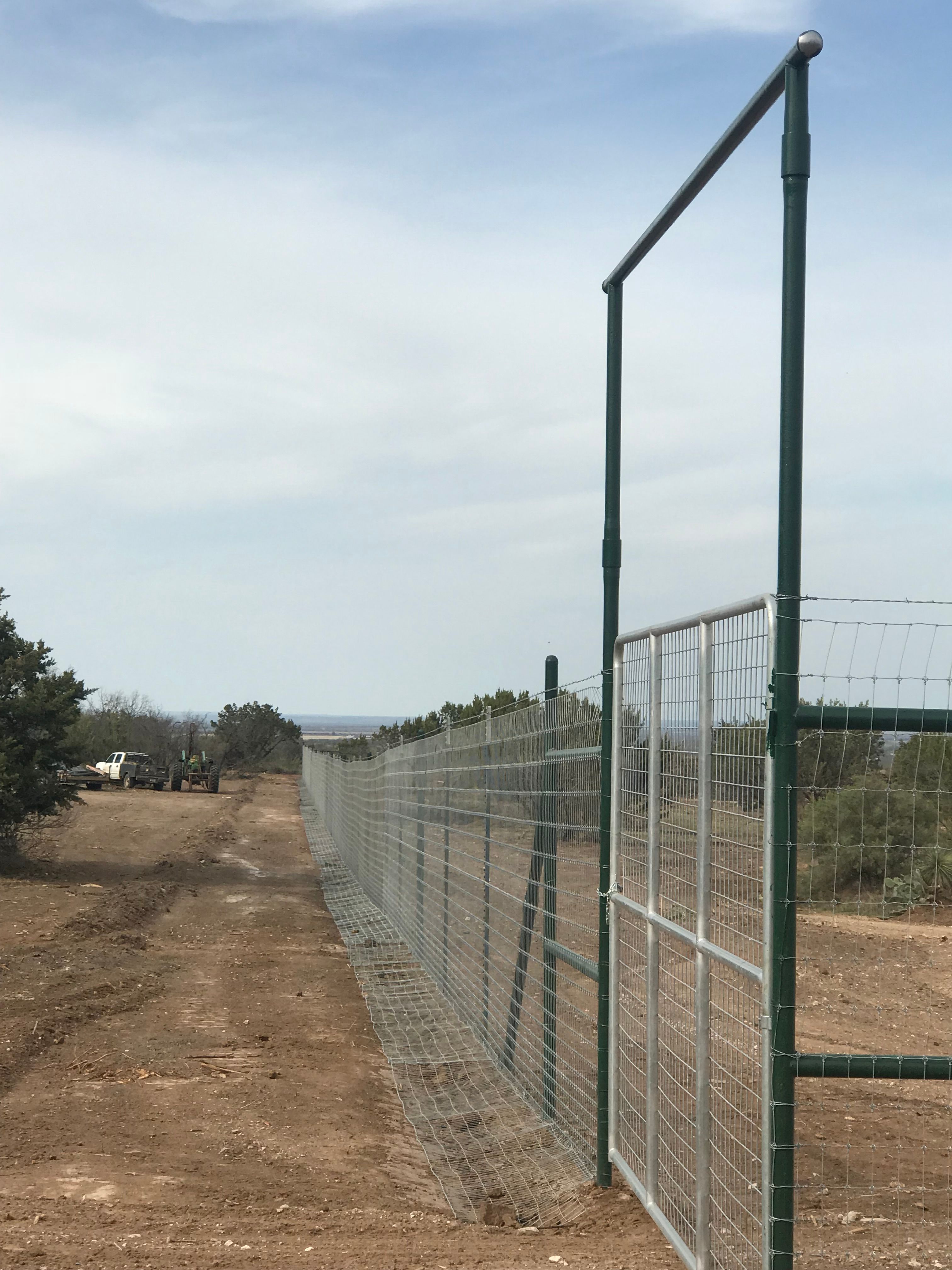  for 5-7 Fencing & Construction in Madisonville, TX